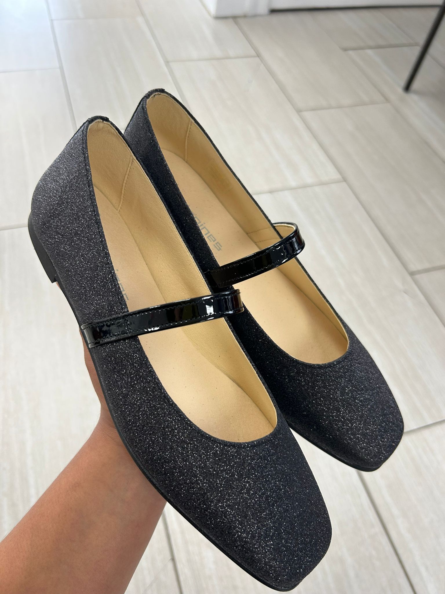 Andanines Black Sparkle Square Toe Mary Jane Shoes for Women - Elegant & Comfortable Dress Pumps for Work, Party & Special Occasions
