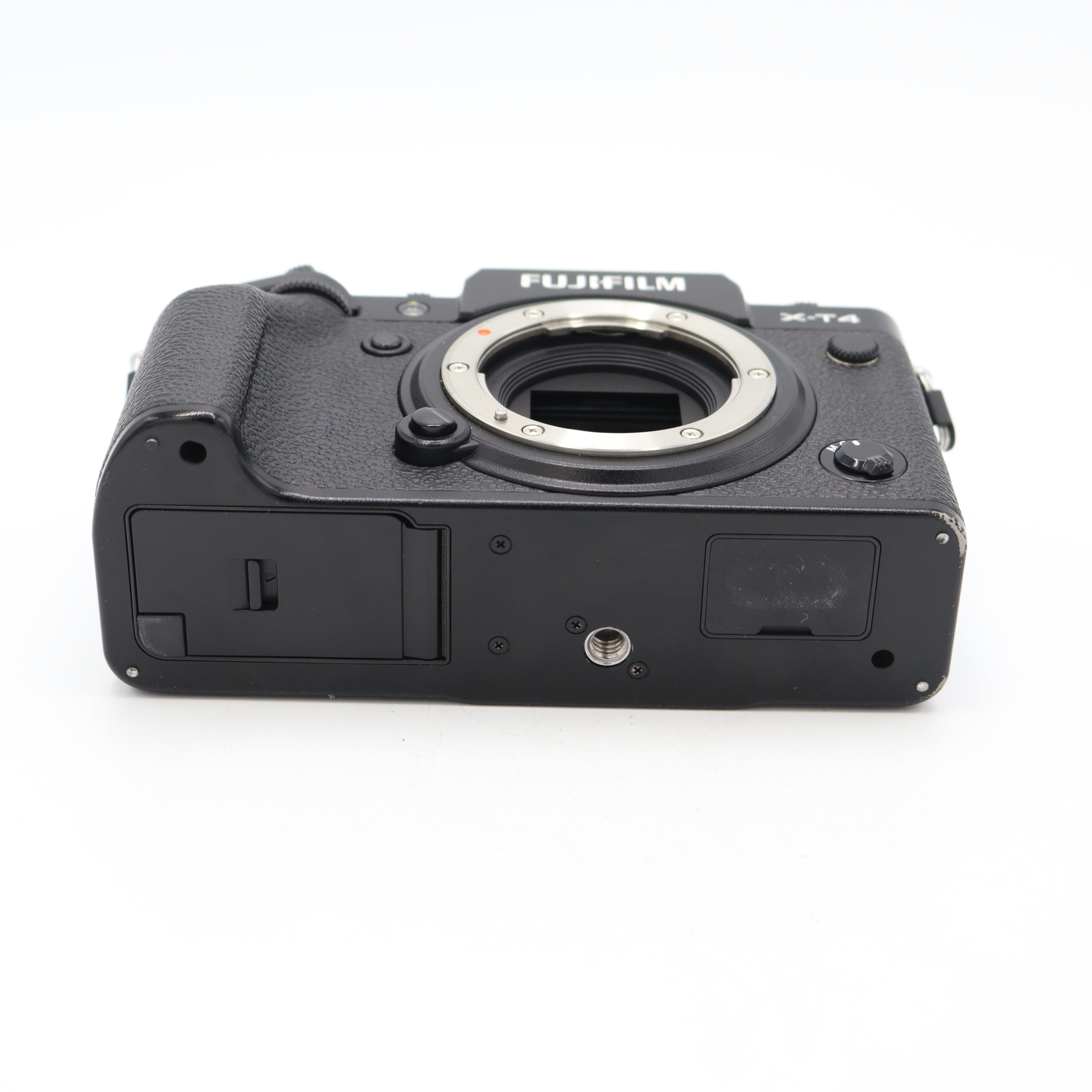 FUJIFILM X-T4 Mirrorless Digital Camera (Black) - Used - Perfect for Travel Photography & Vlogging