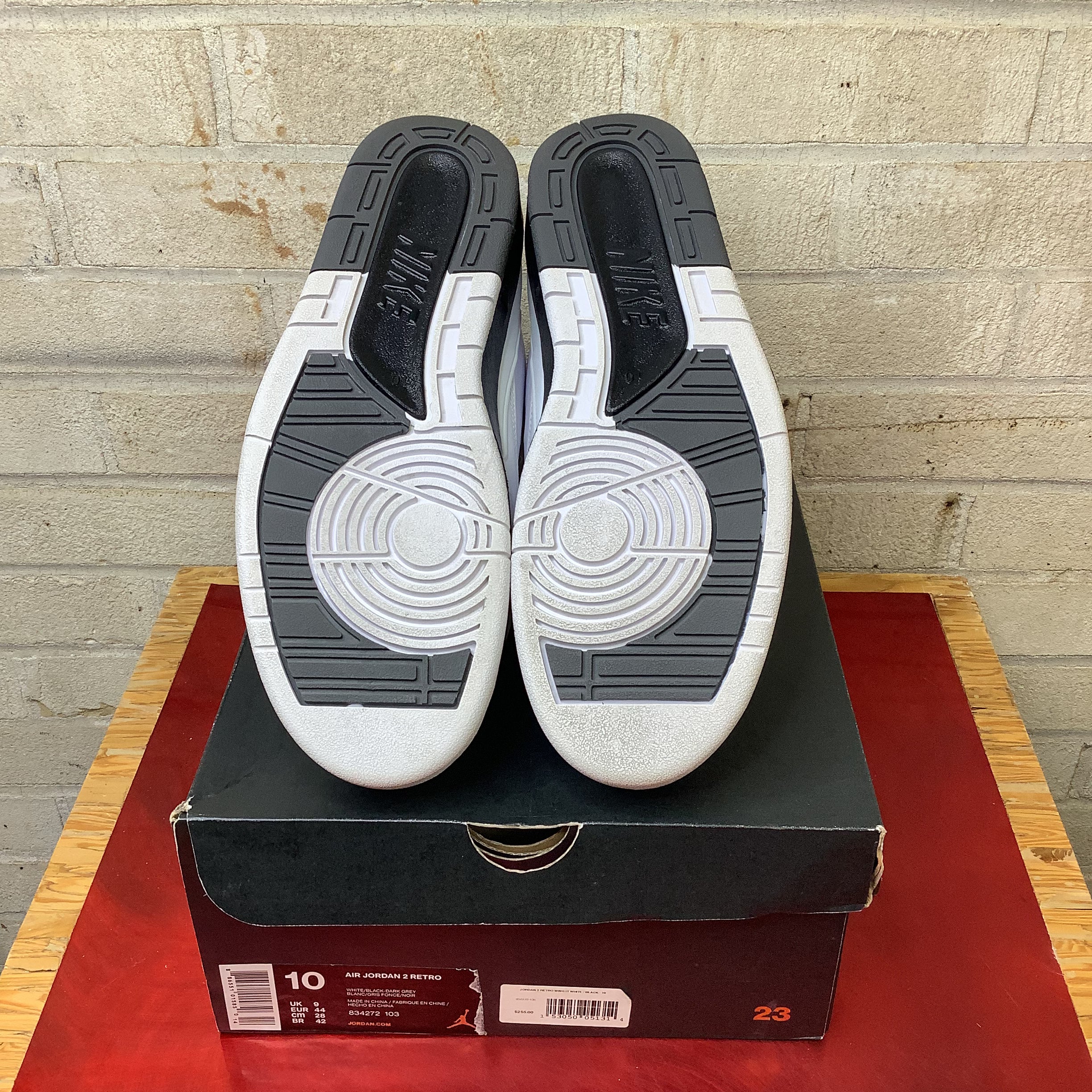 AIR JORDAN 2 WING IT Sneakers Men's Size 10 White/Red 834272-103 - Basketball Shoes for Court & Casual Wear