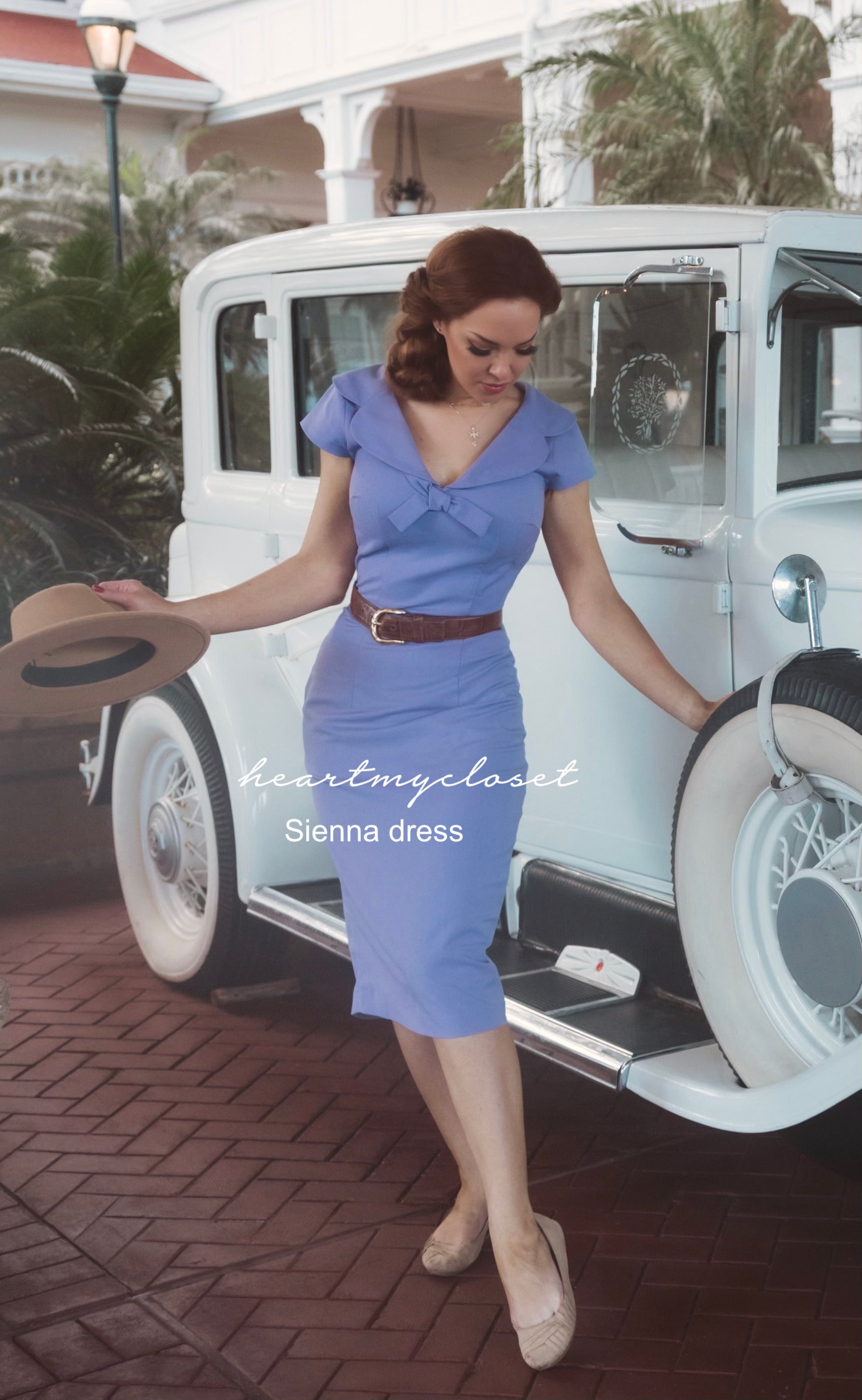 Vintage 50s 60s TV Inspired Lavender Bow Tie Dress - Retro Style Party Outfit for Women, Cosplay & Themed Events