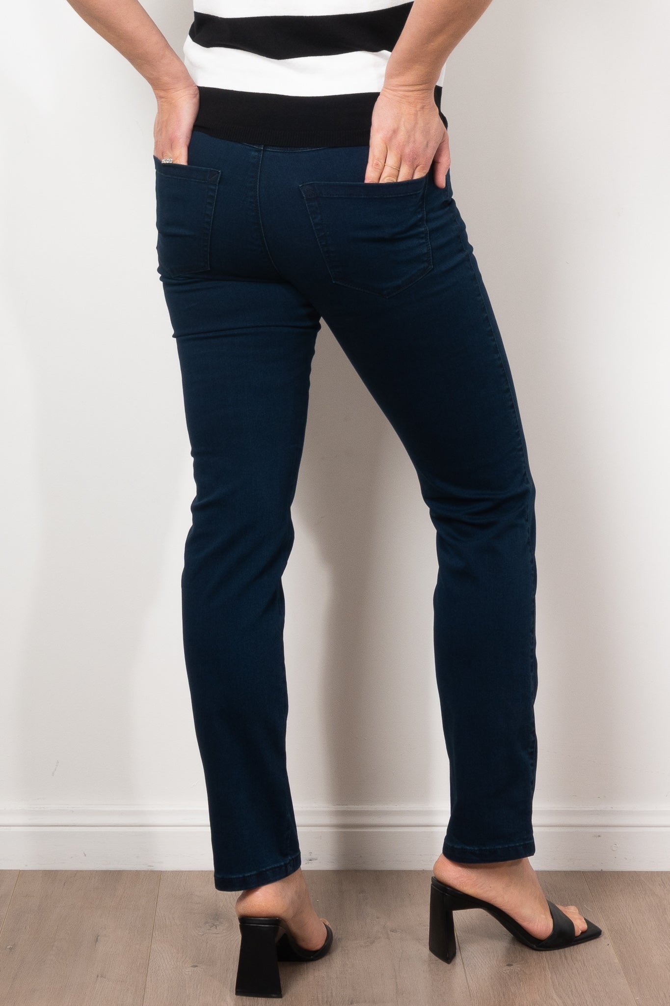 Kaffe Vicky Slim Jean - Women's High Waist Skinny Jeans for Everyday Wear | Comfortable Stretch Denim Pants for Casual Outfits & Office Style