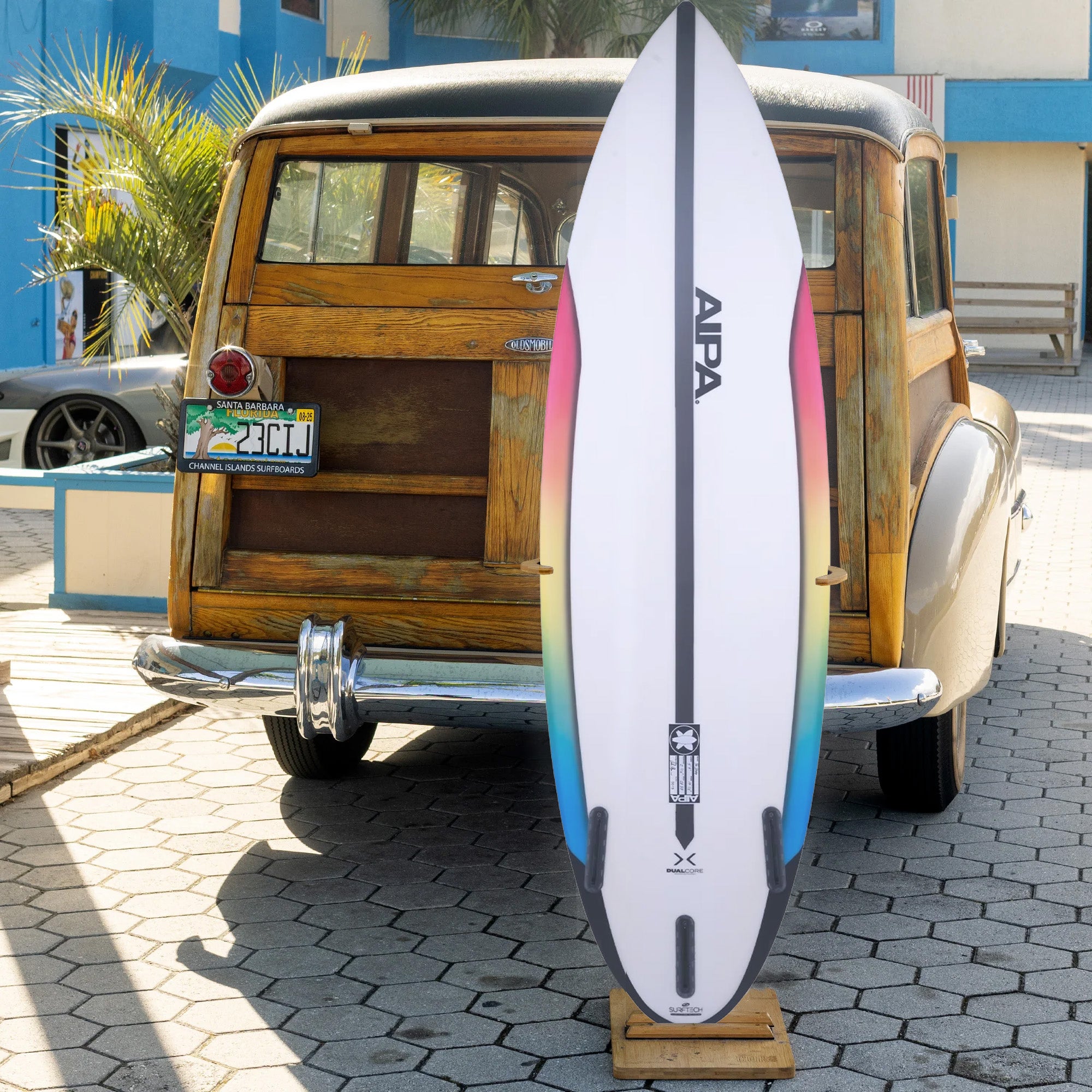 Aipa The Bishop Dual Core 5'6 Surfboard with Futures Fins - High Performance Surfboard for Intermediate to Advanced Surfers - Perfect for Beach Waves and Coastal Surfing