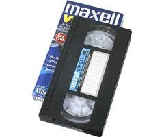 Maxell Video Head Cleaner - Dry Cleaning Cassette for VCR & Camcorder Heads - Restores Playback Quality & Extends Device Lifespan - Ideal for Home Theater & Vintage Video Collections