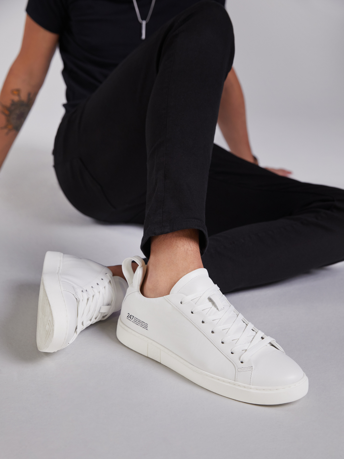 Mono Men's White T-Shirt - Classic Fit Casual Cotton Tee for Everyday Wear & Street Style Outfits