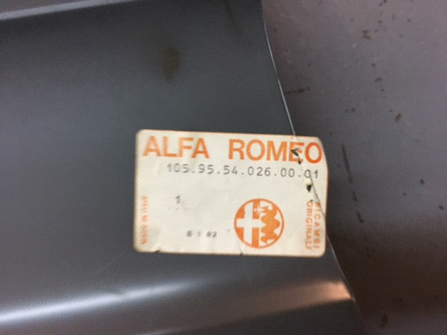 Alfa Romeo Spider Right Rear Quarter Panel Replacement - OEM Fit & Finish - Perfect for Classic Car Restoration & Auto Body Repair