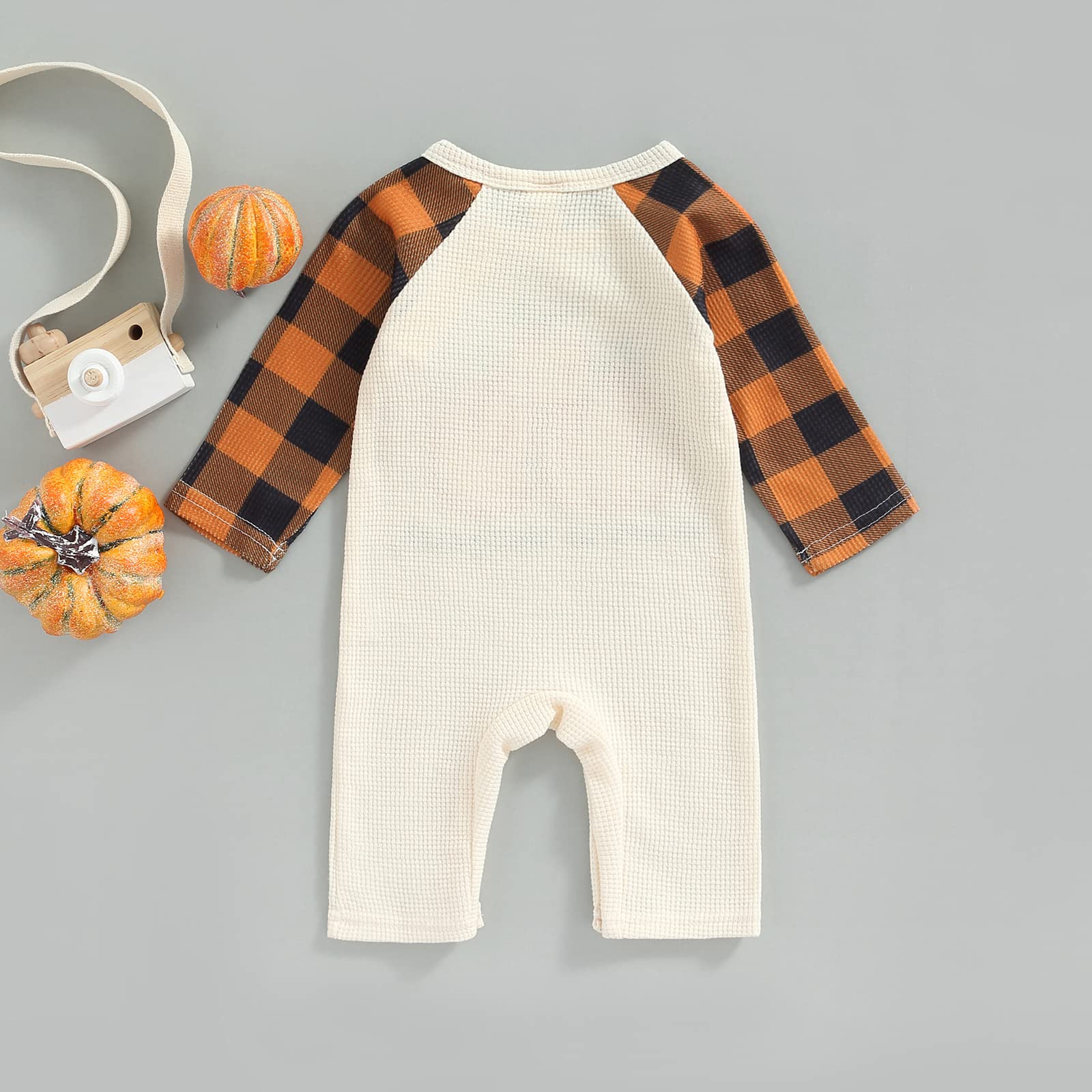 Baby Halloween Onesie - Cute Pumpkin Patch Long Sleeve Romper Jumpsuit for Newborn Boys & Girls | Perfect for Trick-or-Treating, Halloween Parties & Photo Shoots