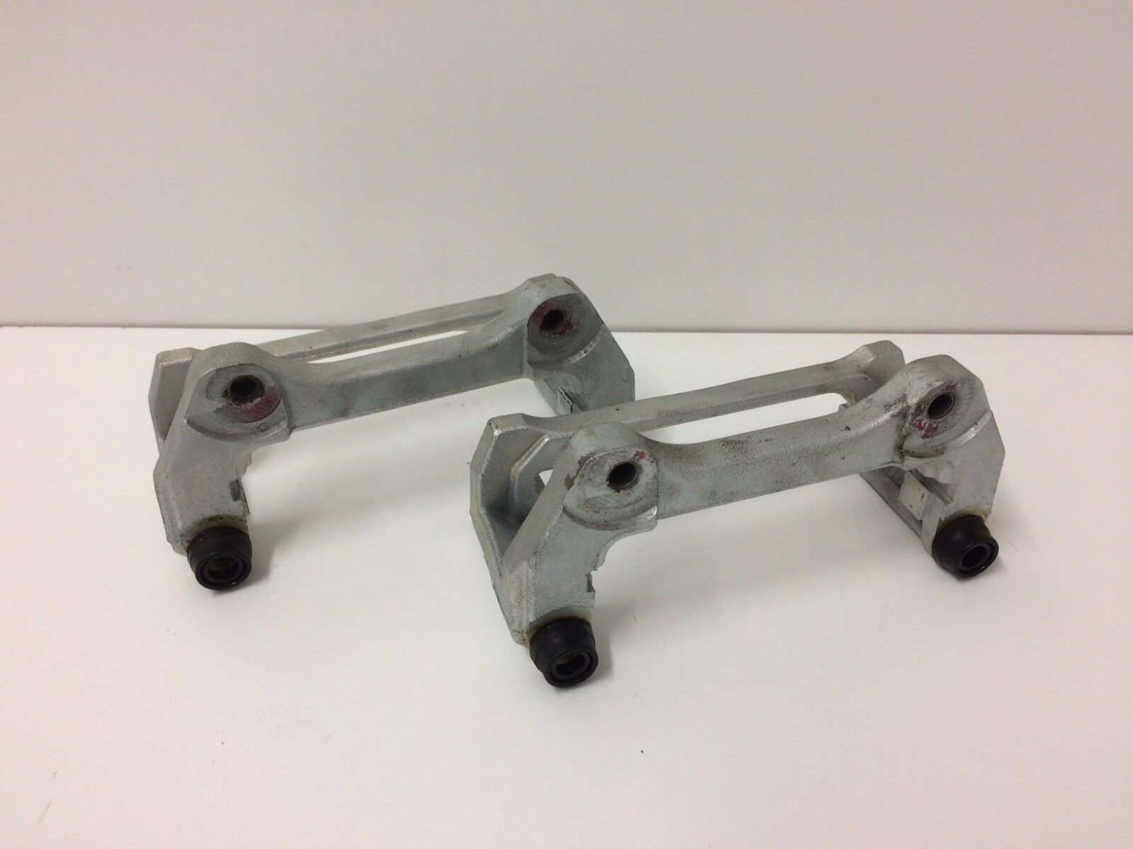 Genuine Holden Front Brake Caliper Mount Bracket & Guide Pin Kit for VE WM Models (2007-2013) - Perfect for Brake System Repairs and Maintenance