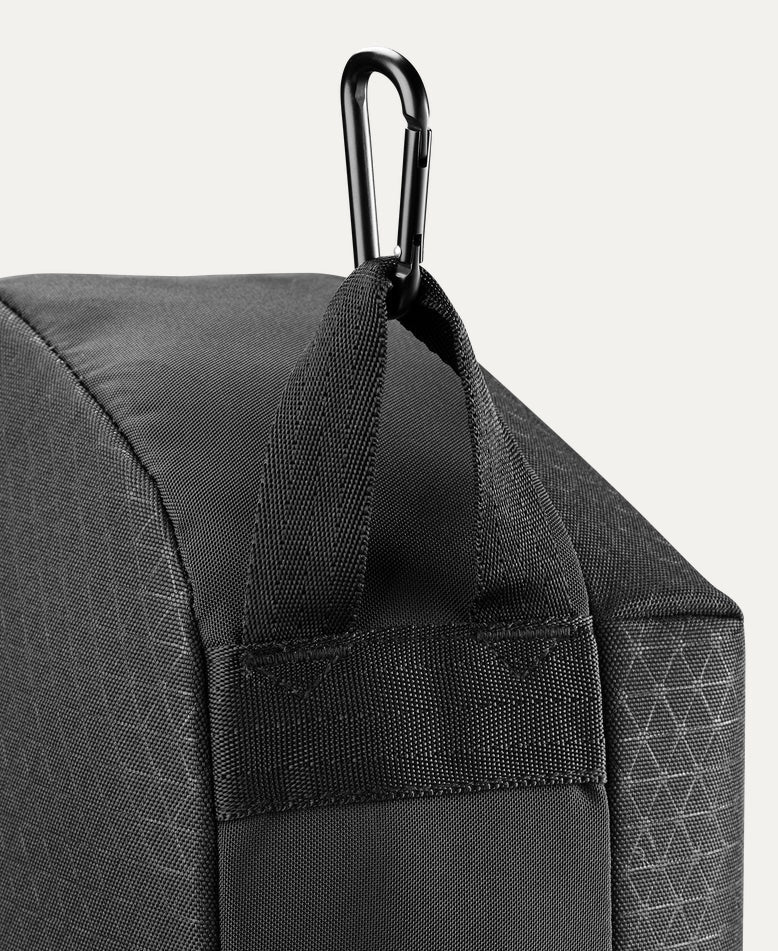 Wilson Clash V3 Super Tour 3-Pack Tennis Bag - Premium Tennis Gear for Players & Coaches | Perfect for Tournaments, Training & Travel