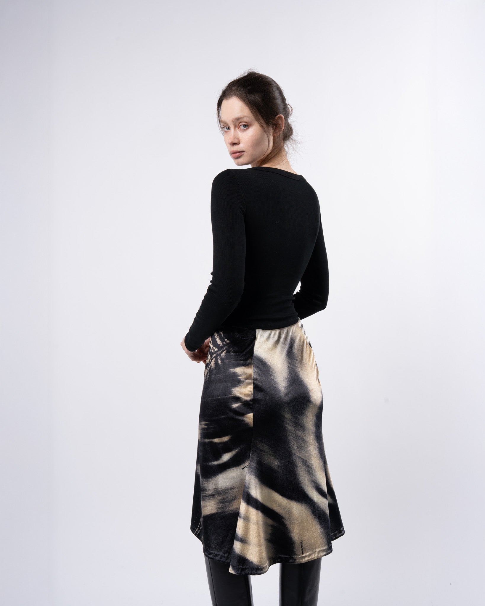 2001 Velvet Tiger Print Skirt with Gold Trim - Elegant & Stylish for Parties, Date Nights & Special Occasions