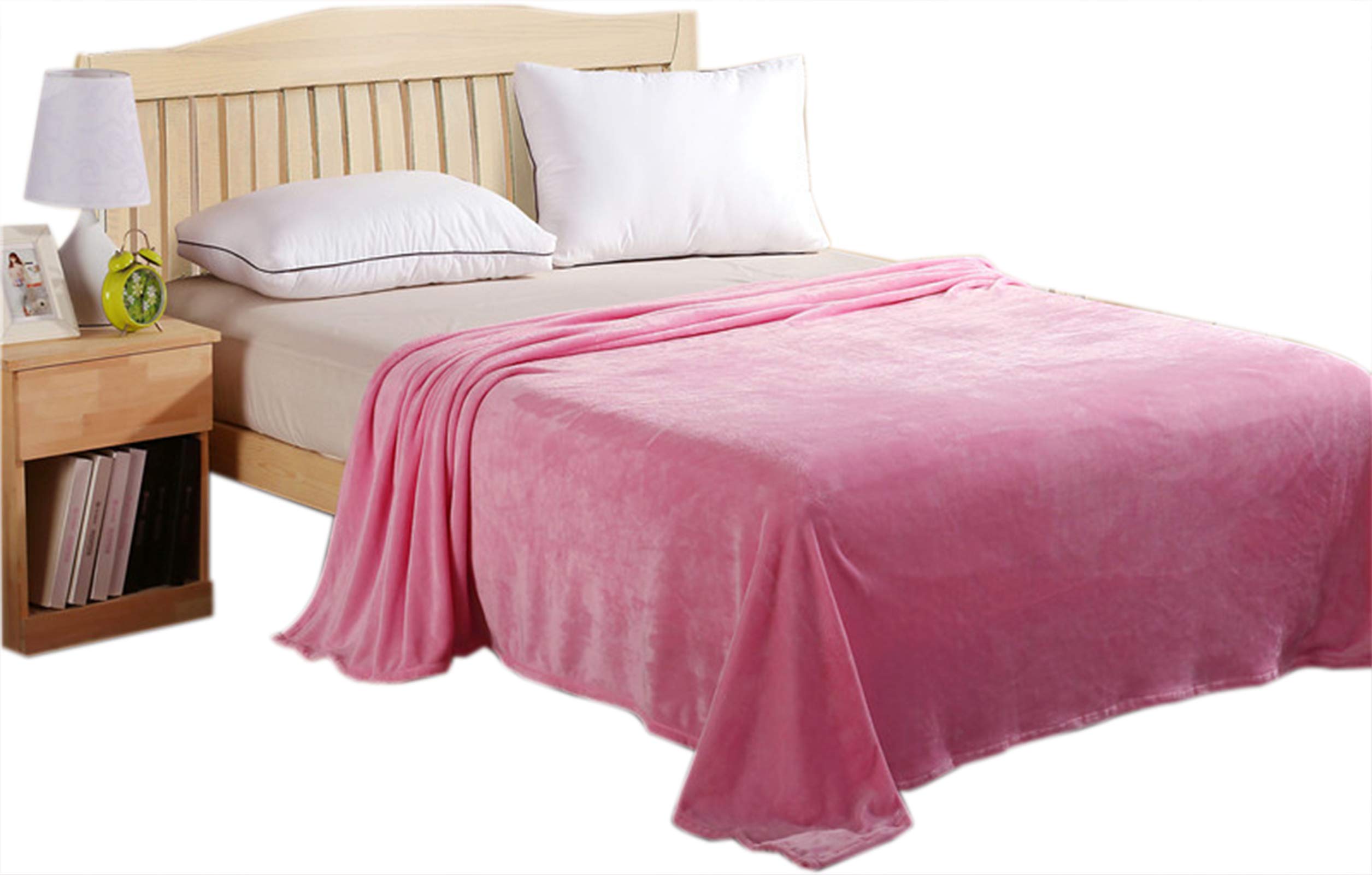 Ultra Soft ChezMax Fleece Throw Blanket - Lightweight Plush Quilt for Couch, Bed, Sofa & Office - Breathable & Warm Cozy Blanket in Pink Queen Size (79