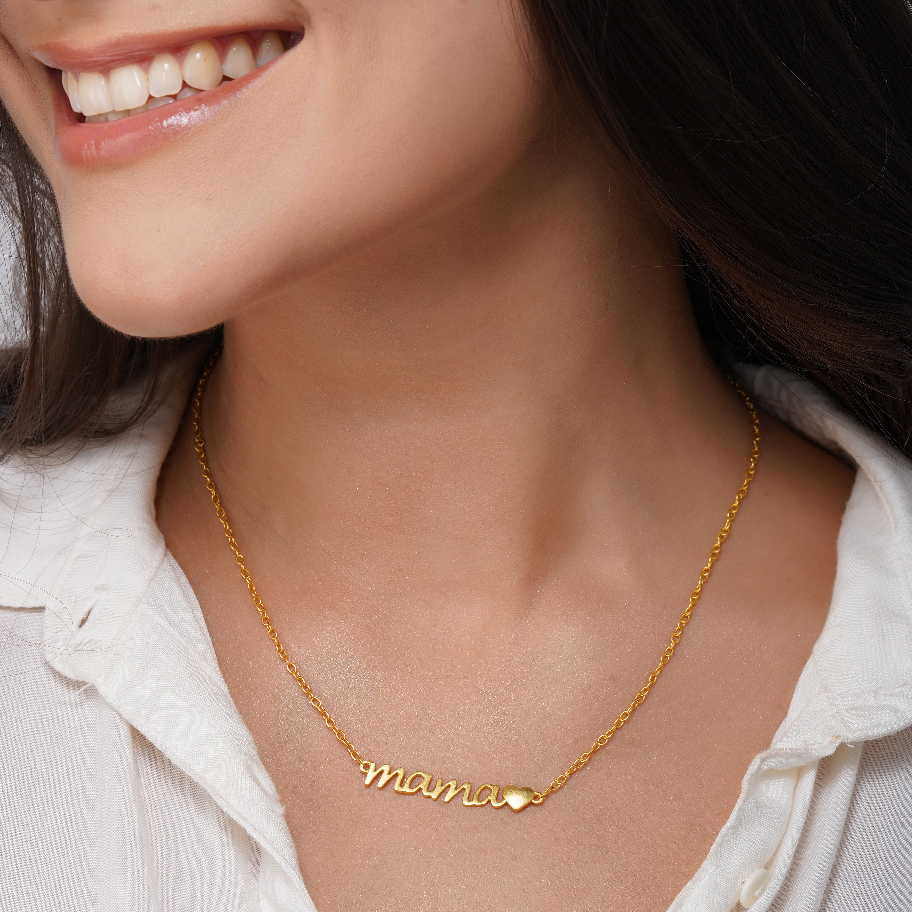 Personalized MAMA Badge Necklace - Custom Engraved Mom Jewelry Gift for Women - Perfect for Mother's Day, Birthday & Special Occasions