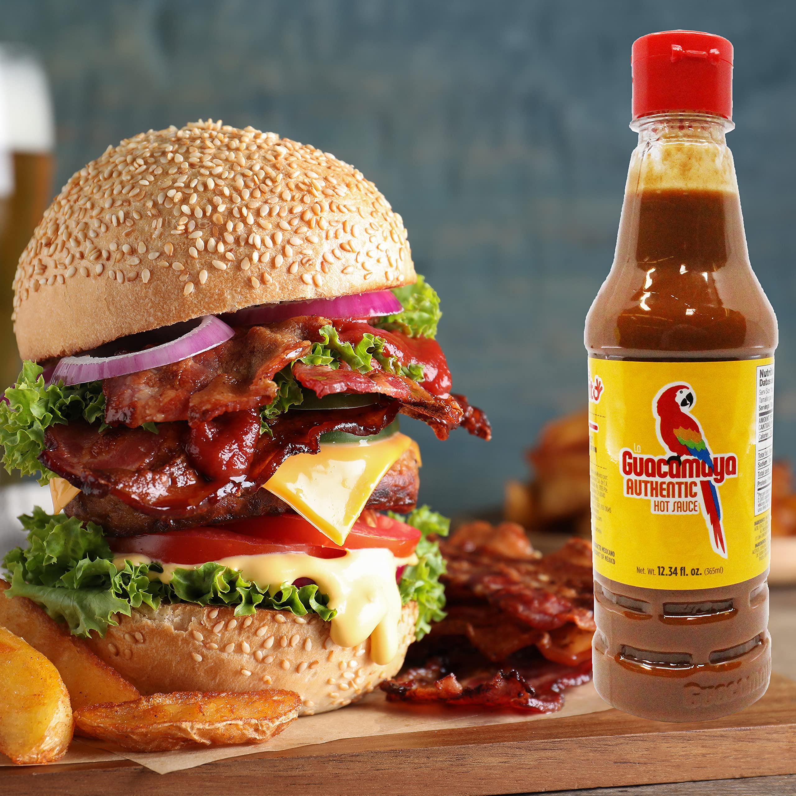 La Guacamaya Authentic Hot Sauce - 12.34 oz Bottle | Premium Mexican Chili Pepper Sauce | Perfect for Tacos, Nachos & Grilled Meats | Spicy Gourmet Condiment