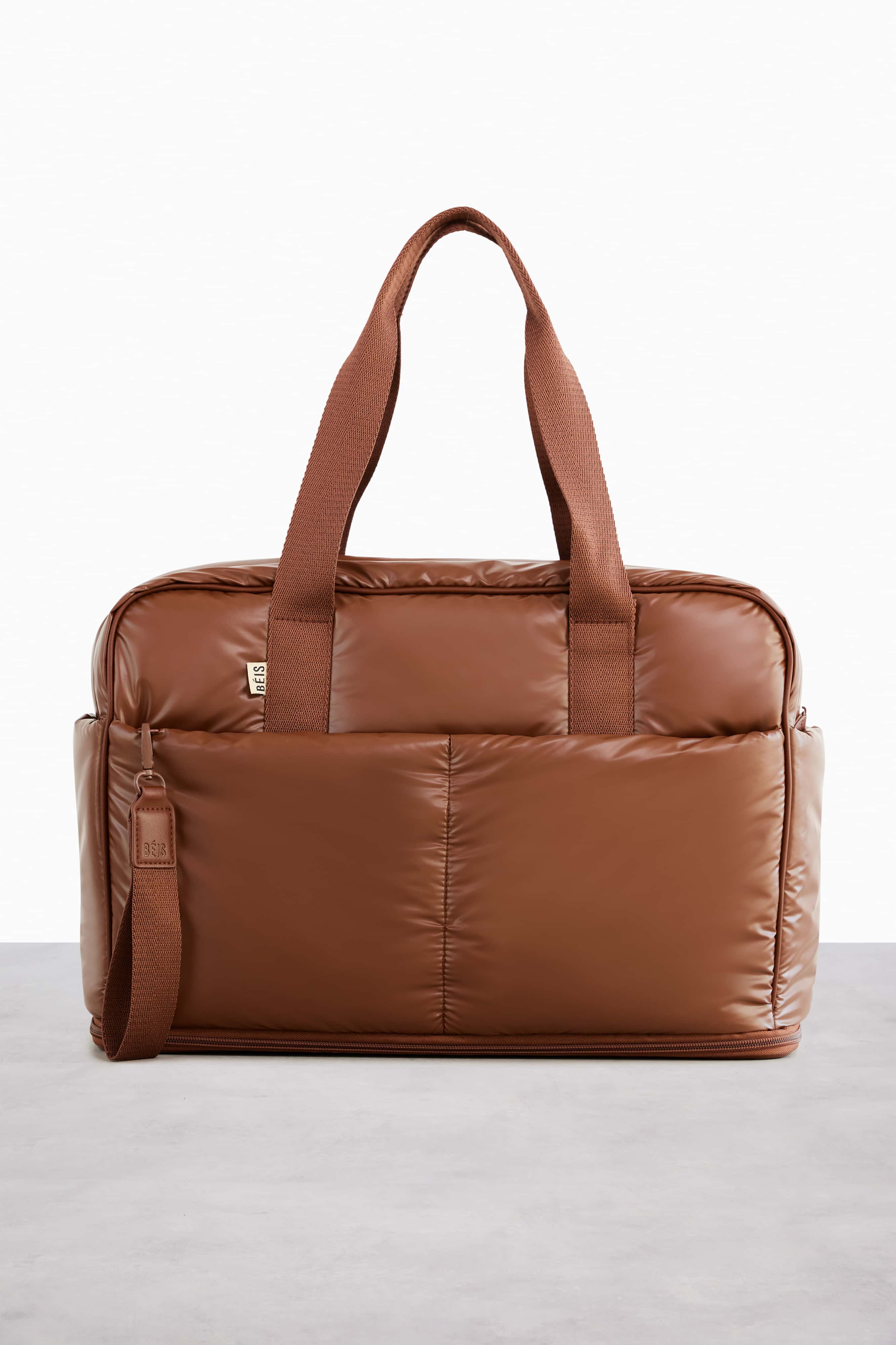 Expandable Duffle Bag in Maple - Spacious Travel Duffel for Gym, Weekend Trips & Outdoor Adventures