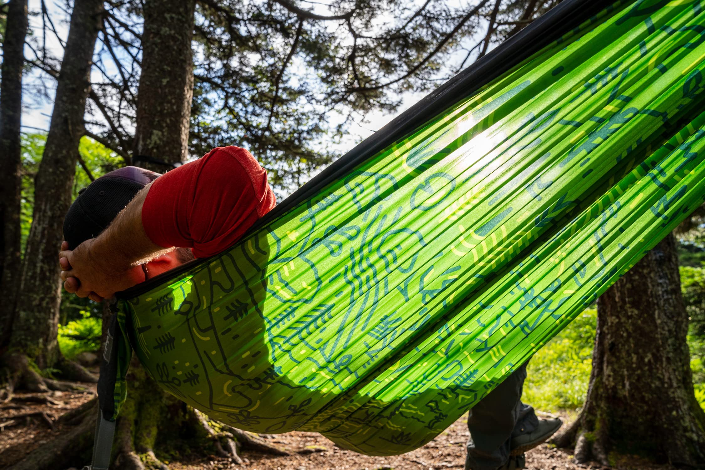 ENO DoubleNest Hammock - Lightweight & Portable 1-2 Person Camping Hammock for Outdoor Adventures - Perfect for Backpacking, Hiking, Beach, Travel & Festivals - Leave No Trace Special Edition in Charcoal - Great for Relaxing in Nature or Backyard Lounging