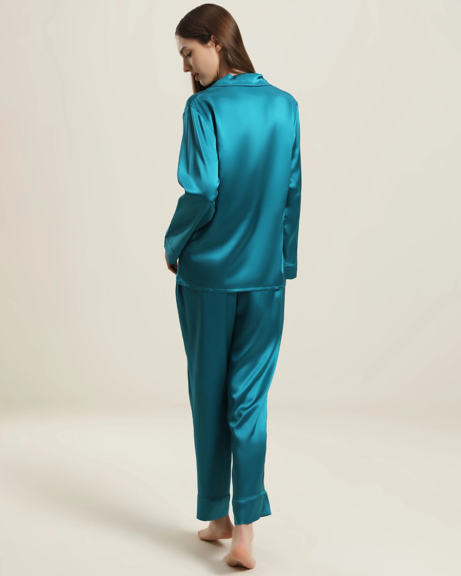 Luxury Women's Silk Pajama Set - Soft 100% Mulberry Silk Two-Piece Sleepwear for Women, Perfect for Relaxing at Home, Spa Days & Romantic Getaways