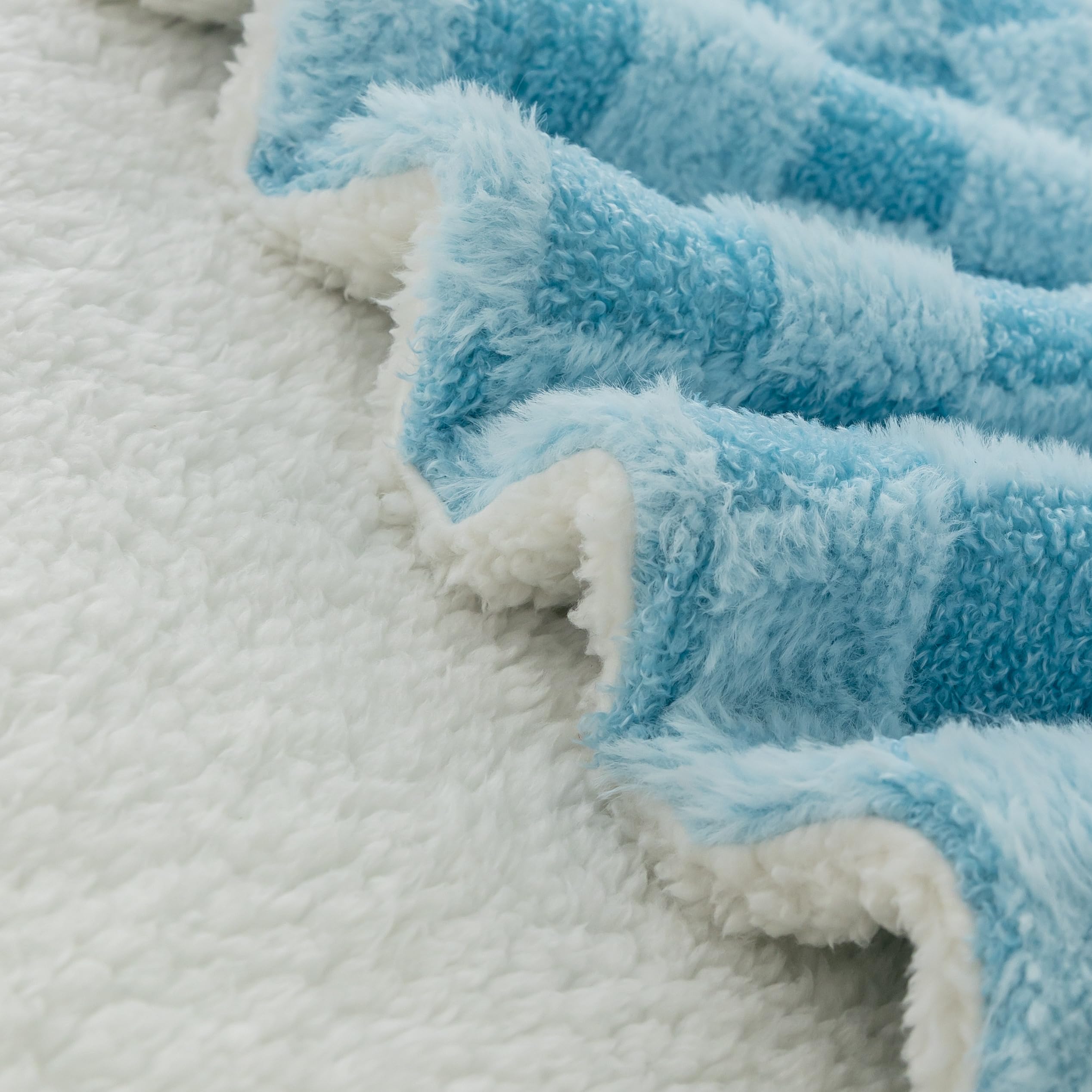 Checkered Faux Fur Throw Blanket - Ultra Soft & Warm Fleece Blanket for Couch, Bed, Chair - Perfect for Camping, Travel, Picnics & Home Decor - Baby Blue 50x60 Inches
