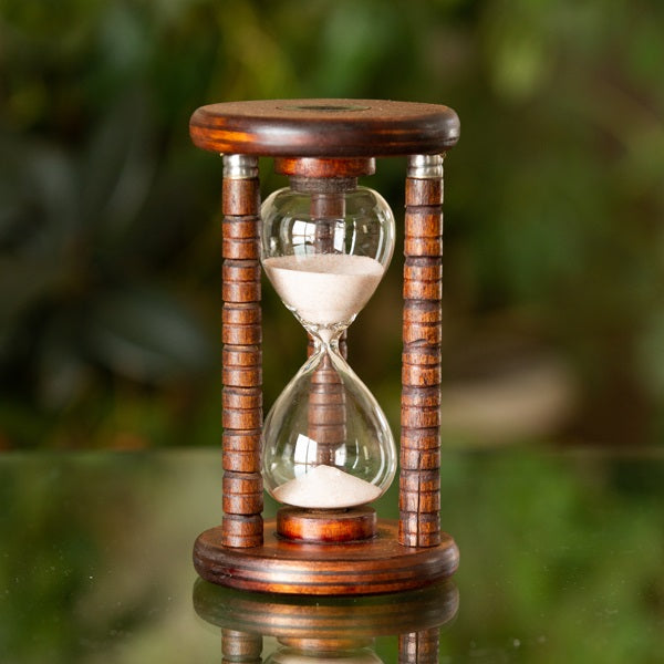 5 Minute Antique Wood Tea Break Timer - Sand Timer for Tea Brewing, Meditation, Yoga & Productivity - Perfect for Kitchen, Office & Relaxation Spaces