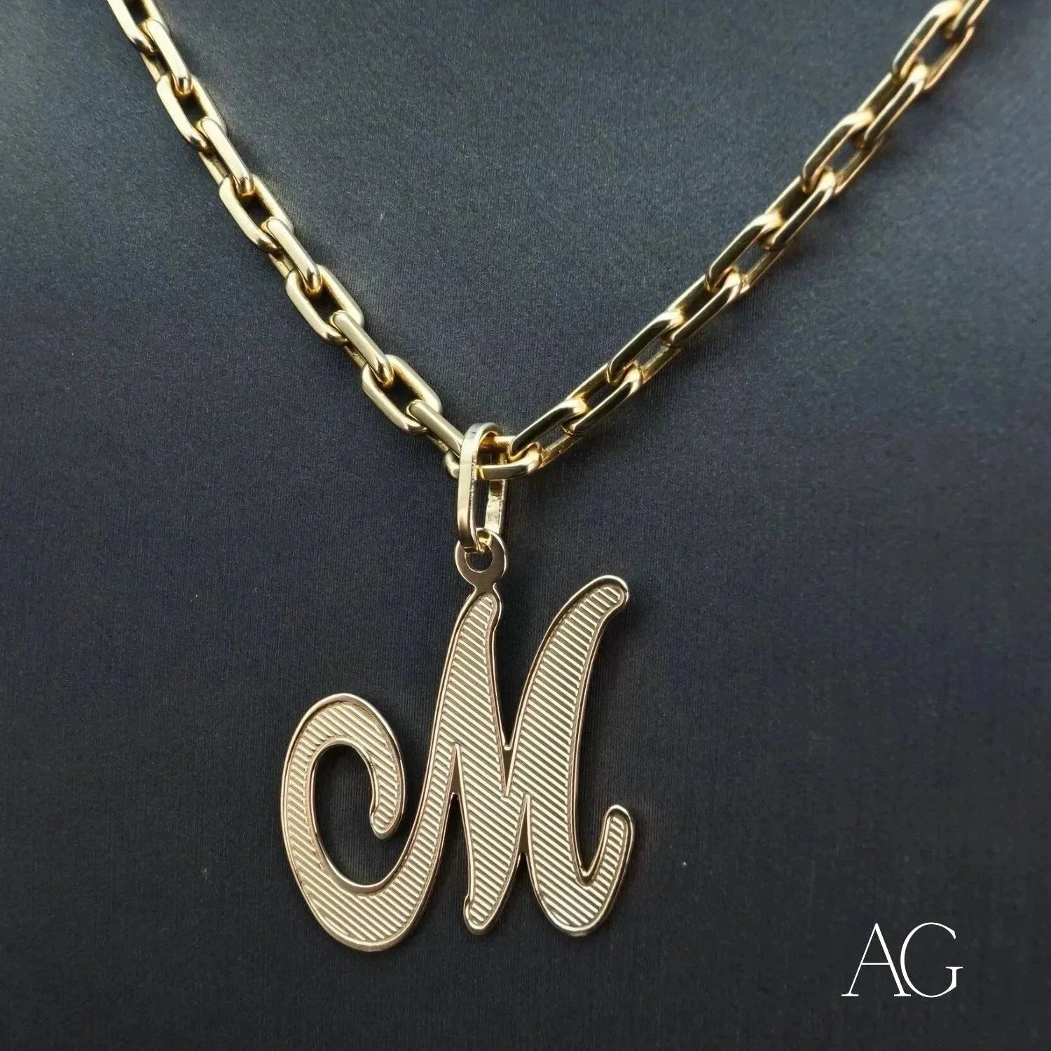 18k Gold Letter M Pendant Necklace - Elegant Initial Jewelry for Women - Perfect Gift for Birthday, Anniversary & Special Occasions