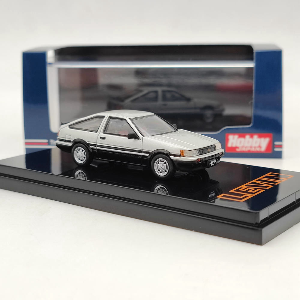 1/64 Scale Toyota Corolla Levin AE86 3-Door GT Apex 1983 Silver Diecast Model Car - Limited Edition Collectible Toy for Adults, Hobby Japan HJ641037ASK - Perfect for Display, Racing Enthusiasts & Anime Fans (Initial D Inspired)