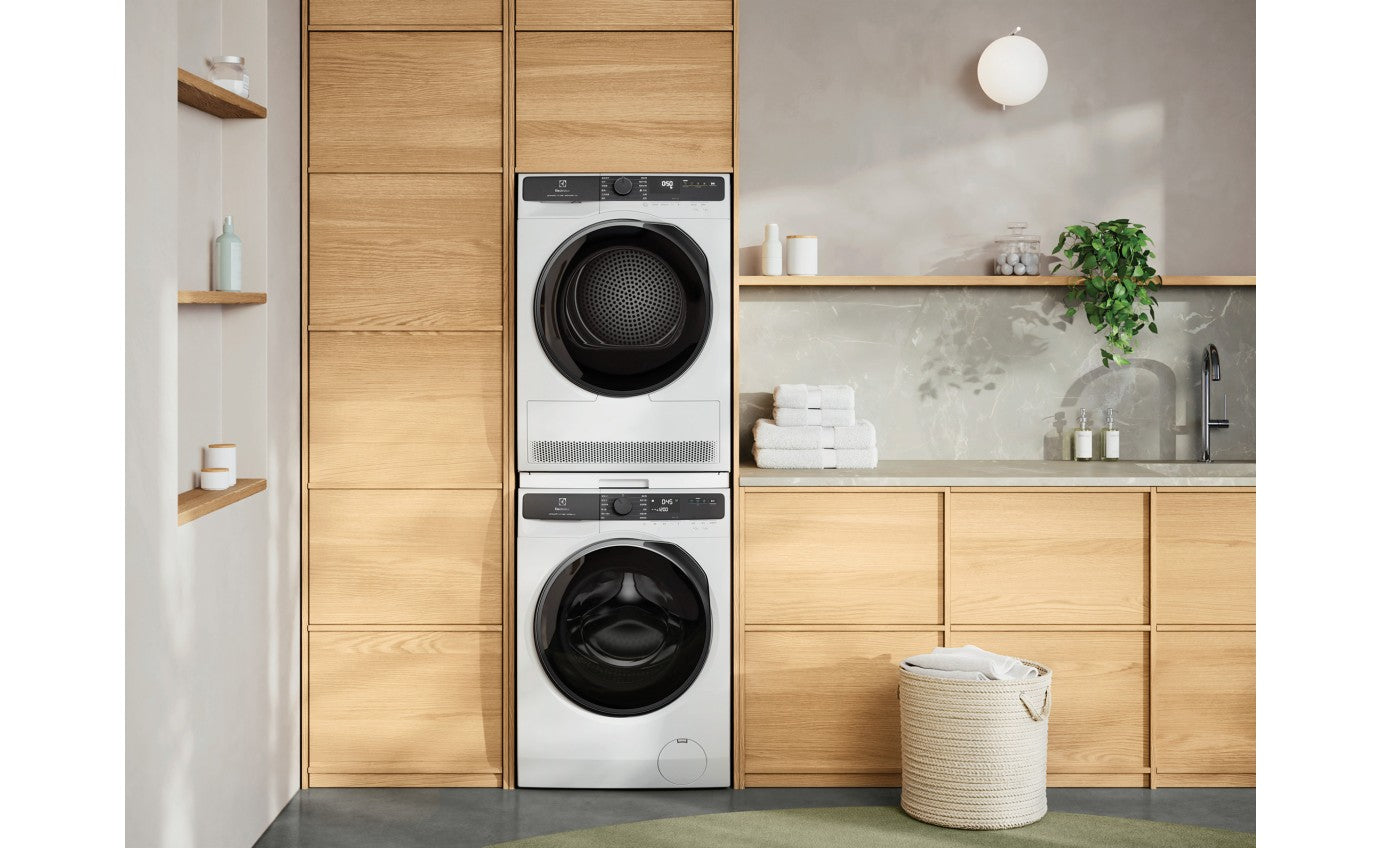 Electrolux 8kg UltimateCare 500 Heat Pump Dryer EDH803P5WC - Energy Efficient Laundry Solution for Small Homes & Apartments