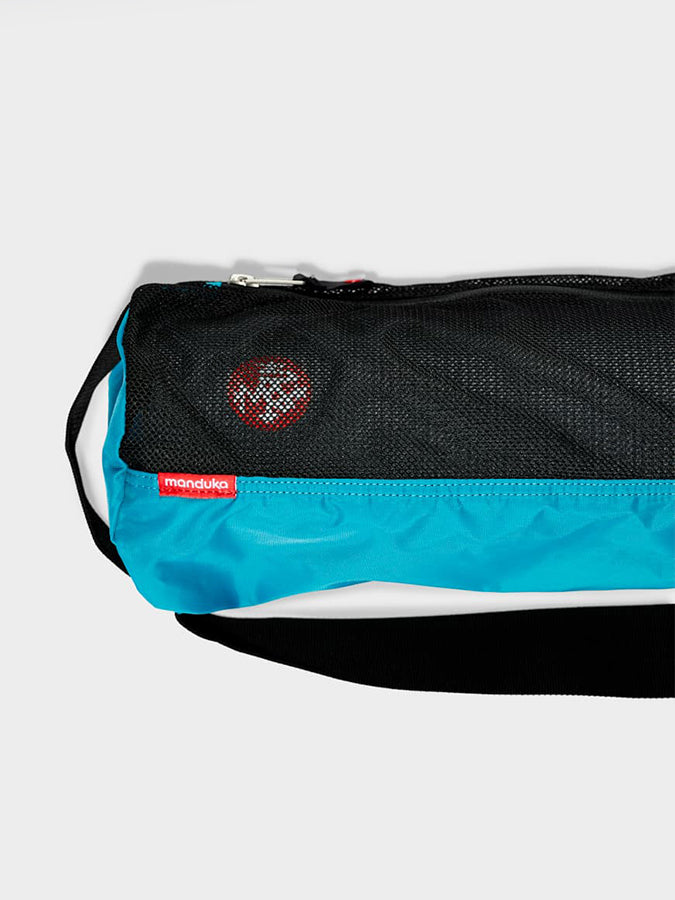 Manduka Breathe Easy Yoga Mat Bag - Eco-Friendly Yoga Mat Carrier for Women & Men - Perfect for Yoga Class, Gym, Travel & Outdoor Activities