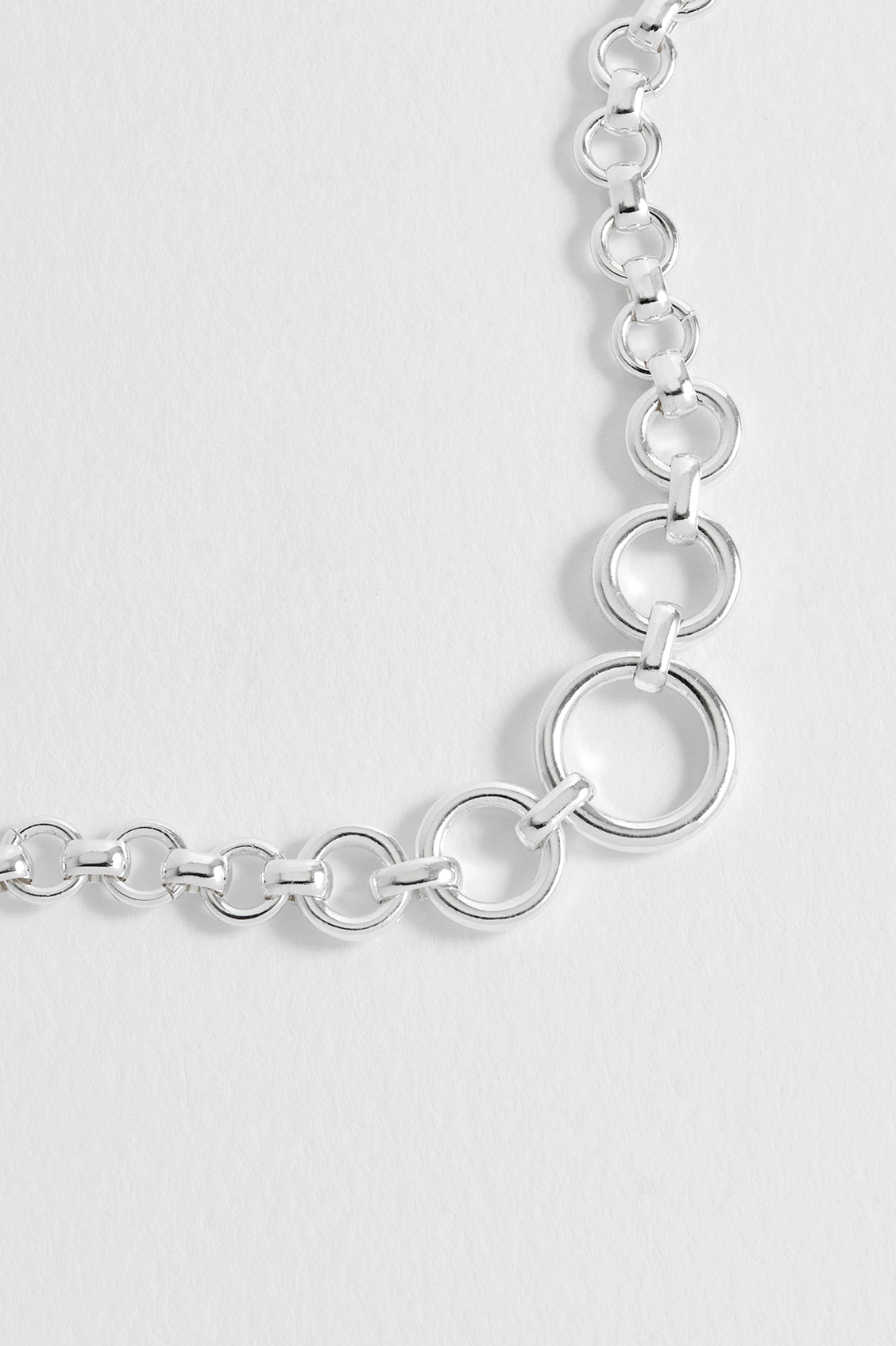 Elegant Graduated Round Link Chain Bracelet for Women - Perfect for Everyday Wear, Parties & Gifts