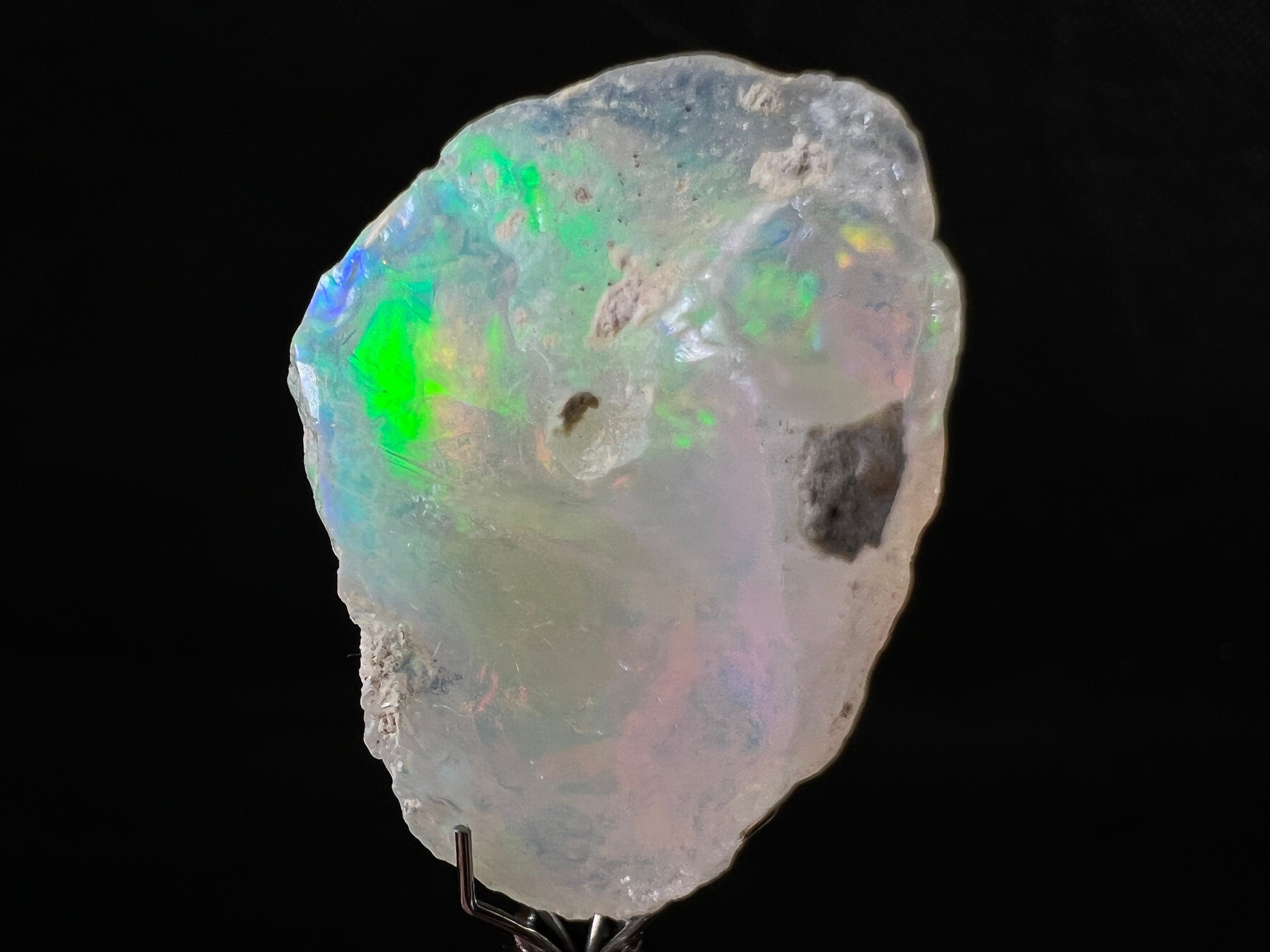 4A Cutting Grade Welo Opal Raw Crystal - October Birthstone for Jewelry Making & Gemstone Collectors | Natural Ethiopian Opal Specimen 50063 for Cabochons, Wire Wrapping & Healing Crystals