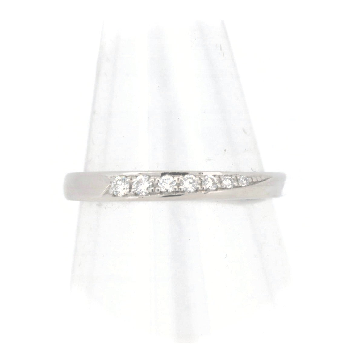 4℃ Diamond PT950 Ring – Elegant Platinum Wedding Band for Women, Perfect for Engagement, Anniversary & Special Occasions
