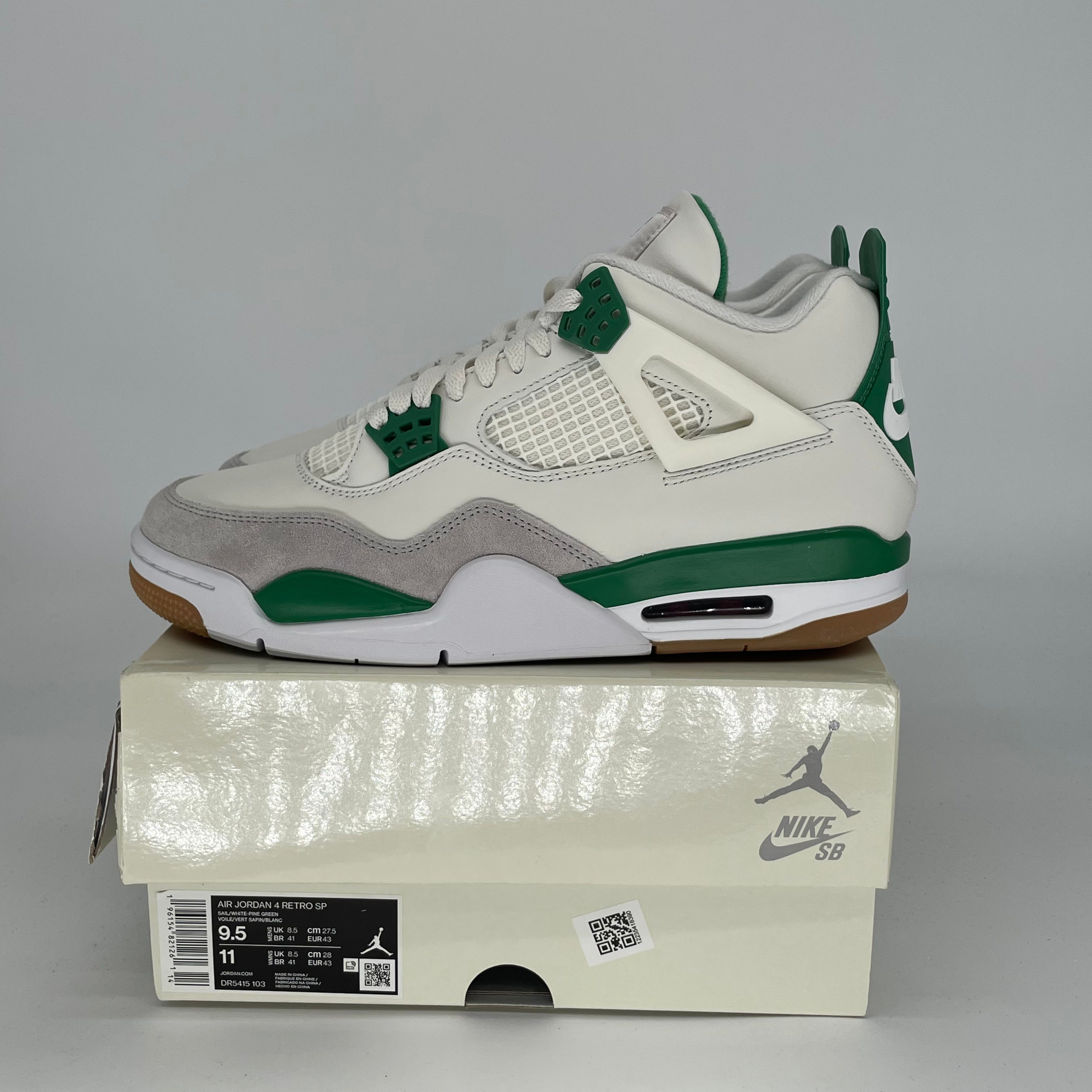 AIR JORDAN 4 SB Pine Green Sneakers - Men's Size 9.5/Women's Size 11 - Style DR5415-103 - Perfect for Skateboarding, Streetwear Fashion & Sneaker Collectors