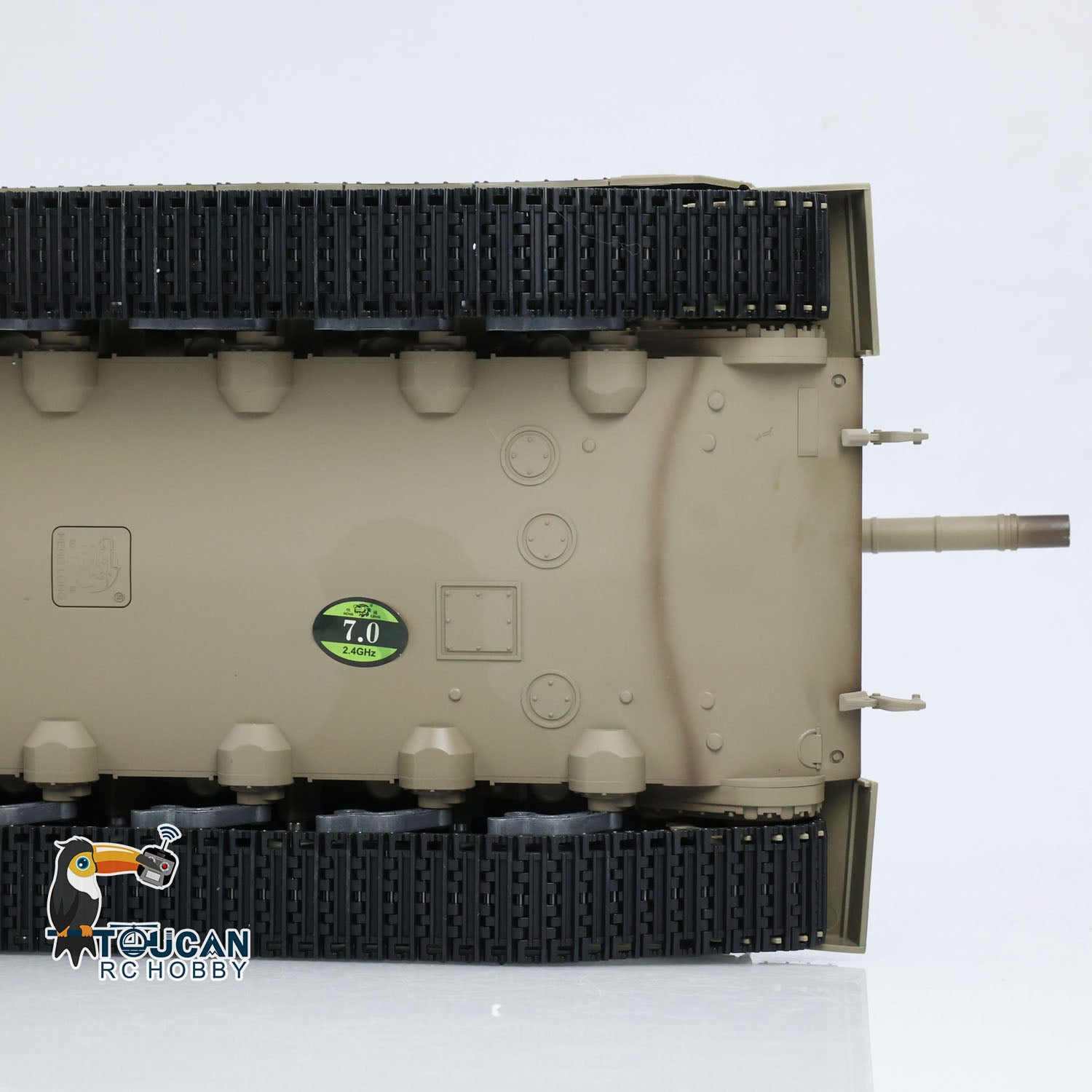 Heng Long 1/16 Scale RC Battle Tank - IDF Merkava MK IV Model 3958 with 360° Rotating Turret & Recoil Barrel | Remote Control Military Tank for Collectors & Hobbyists | Perfect for Battle Simulation & Display