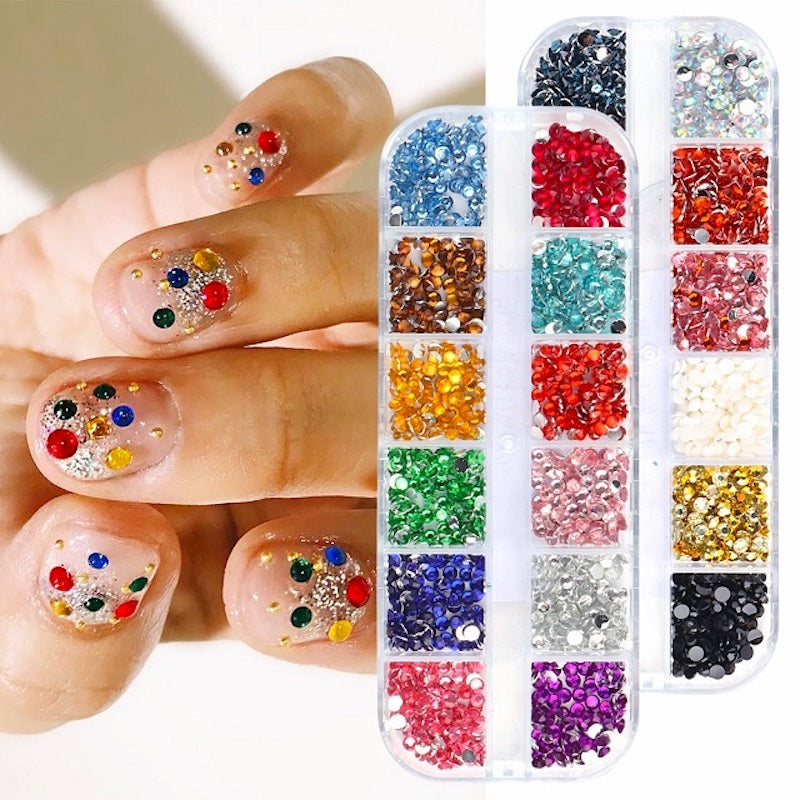 Colorful Round Nail Rhinestones Trays - 500pcs Self-Adhesive Nail Gems for Nail Art, Manicure, Pedicure & DIY Jewelry Making - Perfect for Salon, Home Use & Gift Giving