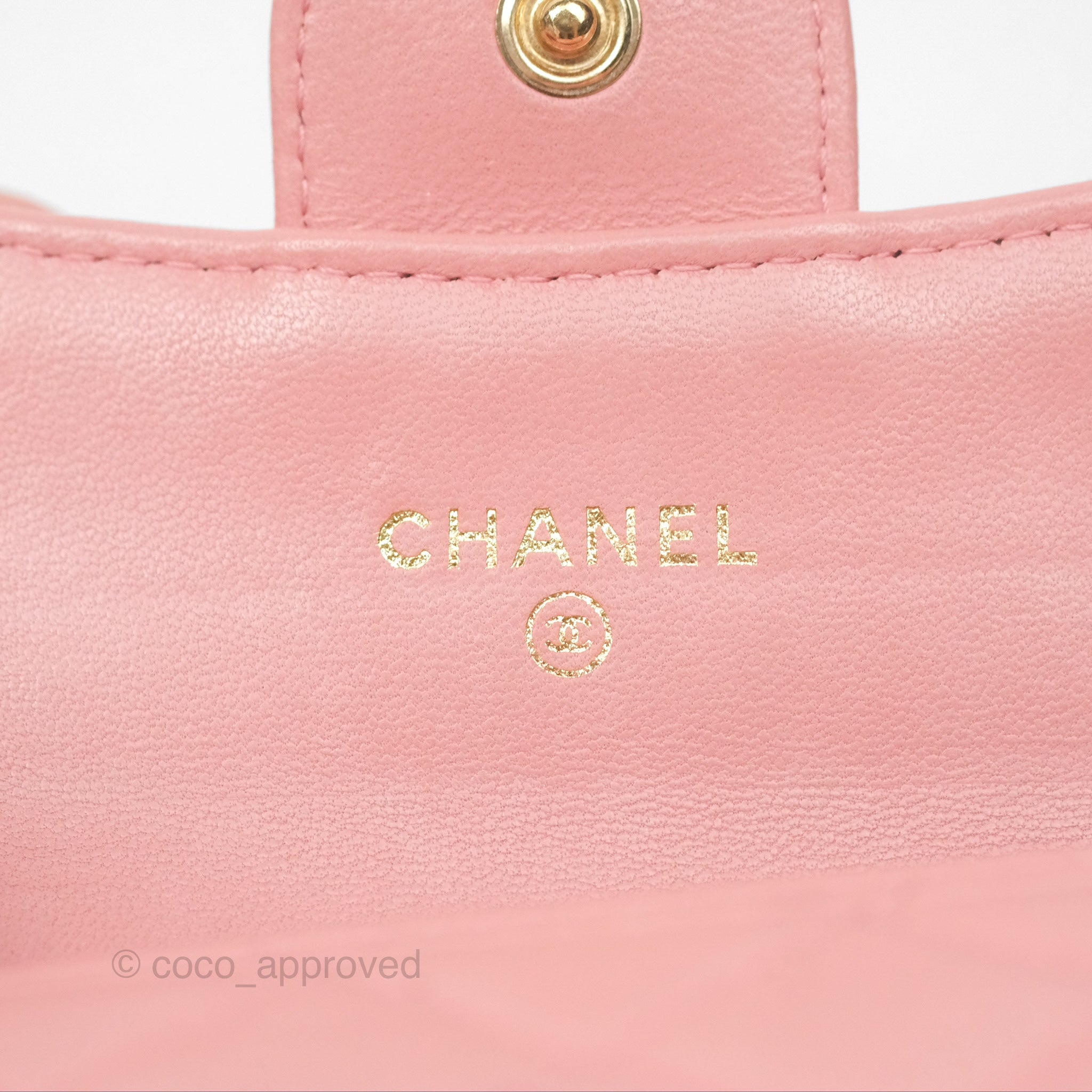 Chanel Classic Flap Card Holder in Pink Quilted Lambskin with Gold Hardware - Luxury Wallet for Women, Perfect for Everyday Use & Special Occasions