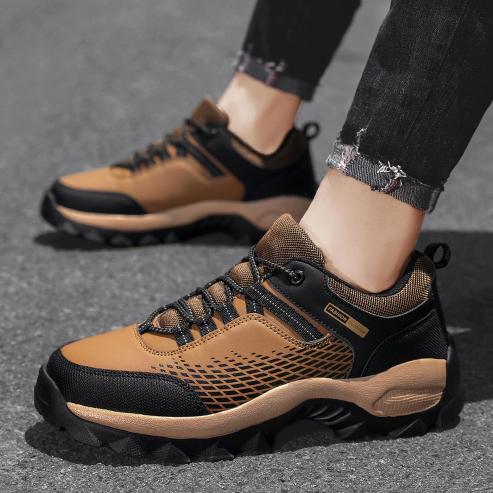 Barefoot Shoes for Men - Non-Slip Waterproof Winter Hiking Boots with Heel Spurs | Lightweight Trekking & Motorcycle Shoes | Wide Toe Box for Comfort | Ideal for Outdoor Adventures, Mountain Climbing & Safety Work