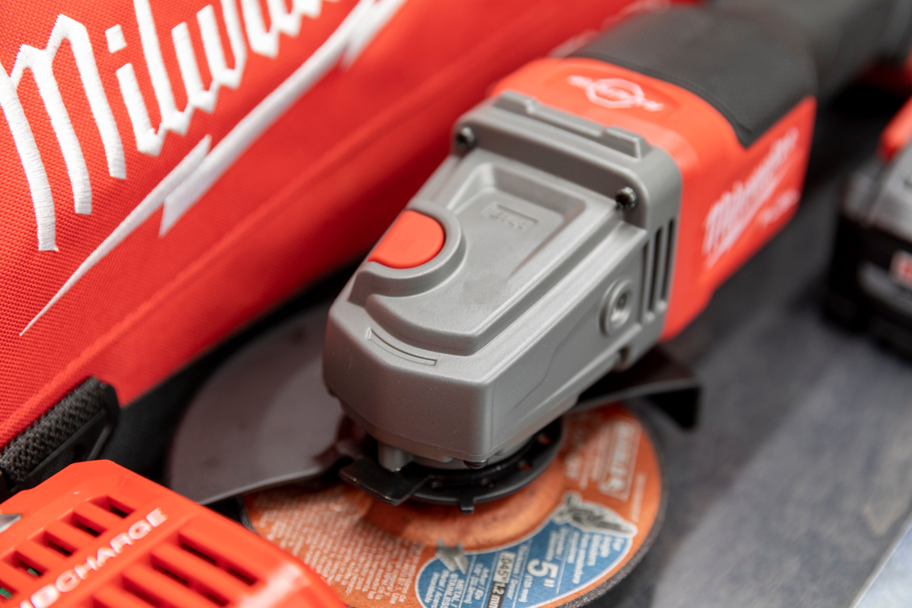 Milwaukee M18 FUEL 4-1/2