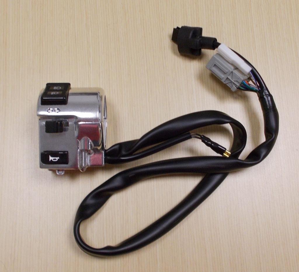 2004-2007 Honda VT750 VT750C Shadow Aero Turn Signal Horn Switch - Compatible with Motorcycle Light & Electrical System Replacement - Perfect for DIY Repair & Custom Upgrades
