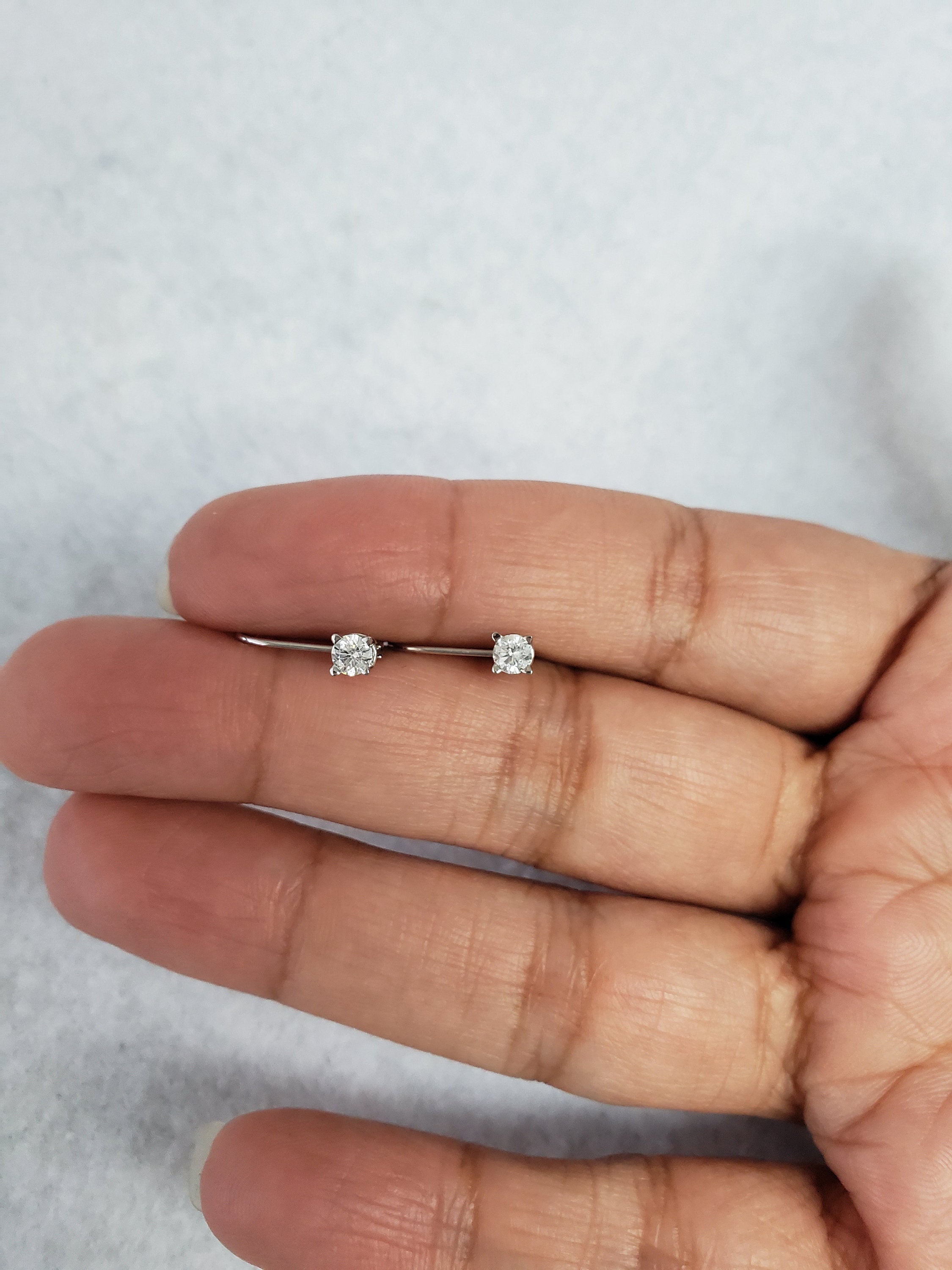 Diamond Dangle Earrings for Women - Kidney Wire Hook Drop Earrings - Elegant Jewelry for Parties, Weddings & Special Occasions