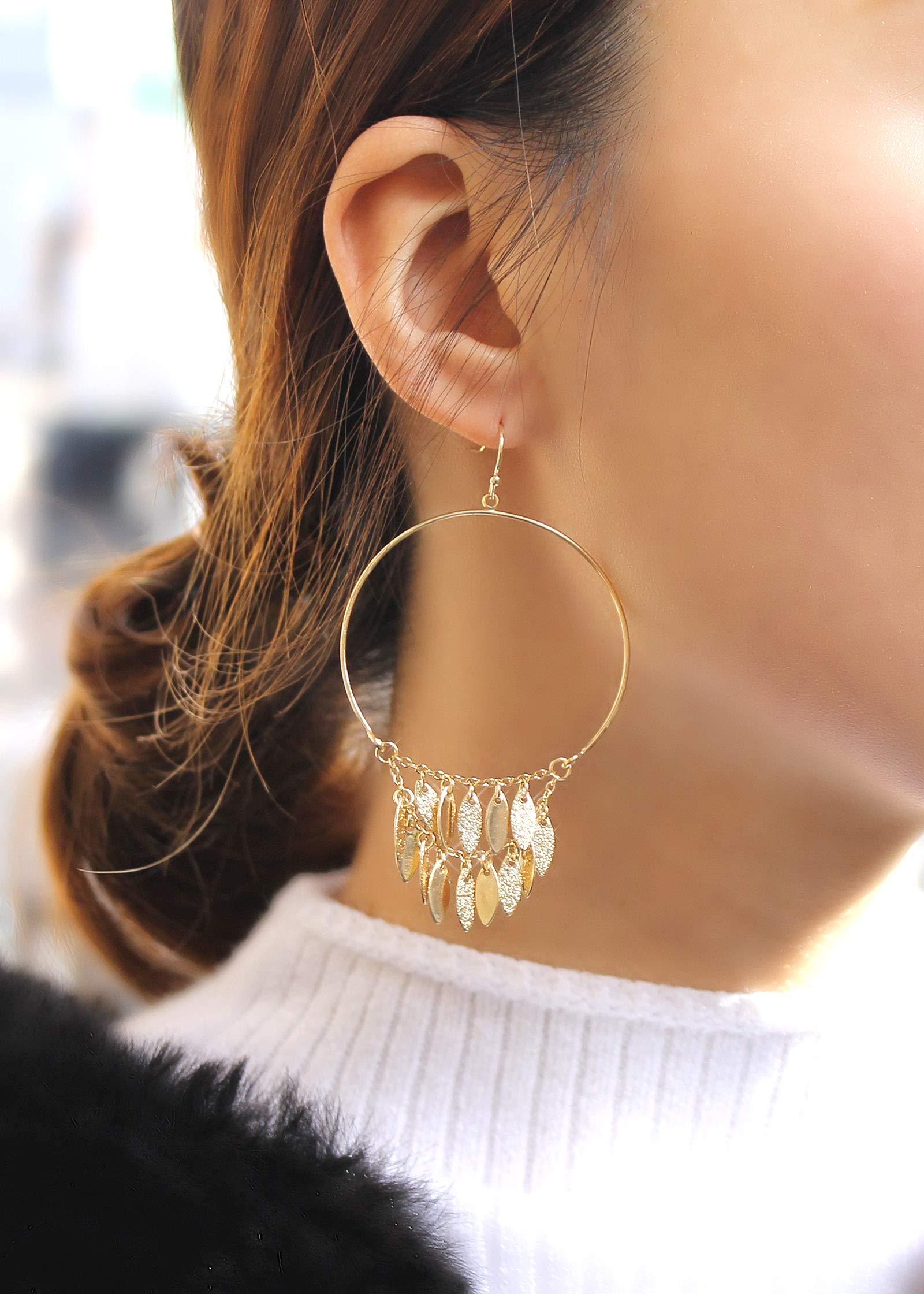 POMINA Lightweight Boho Gold Coin Charm Dangle Hoop Earrings - Bohemian Open Circle Drop Earrings for Women | Perfect for Festivals, Parties & Boho Chic Outfits