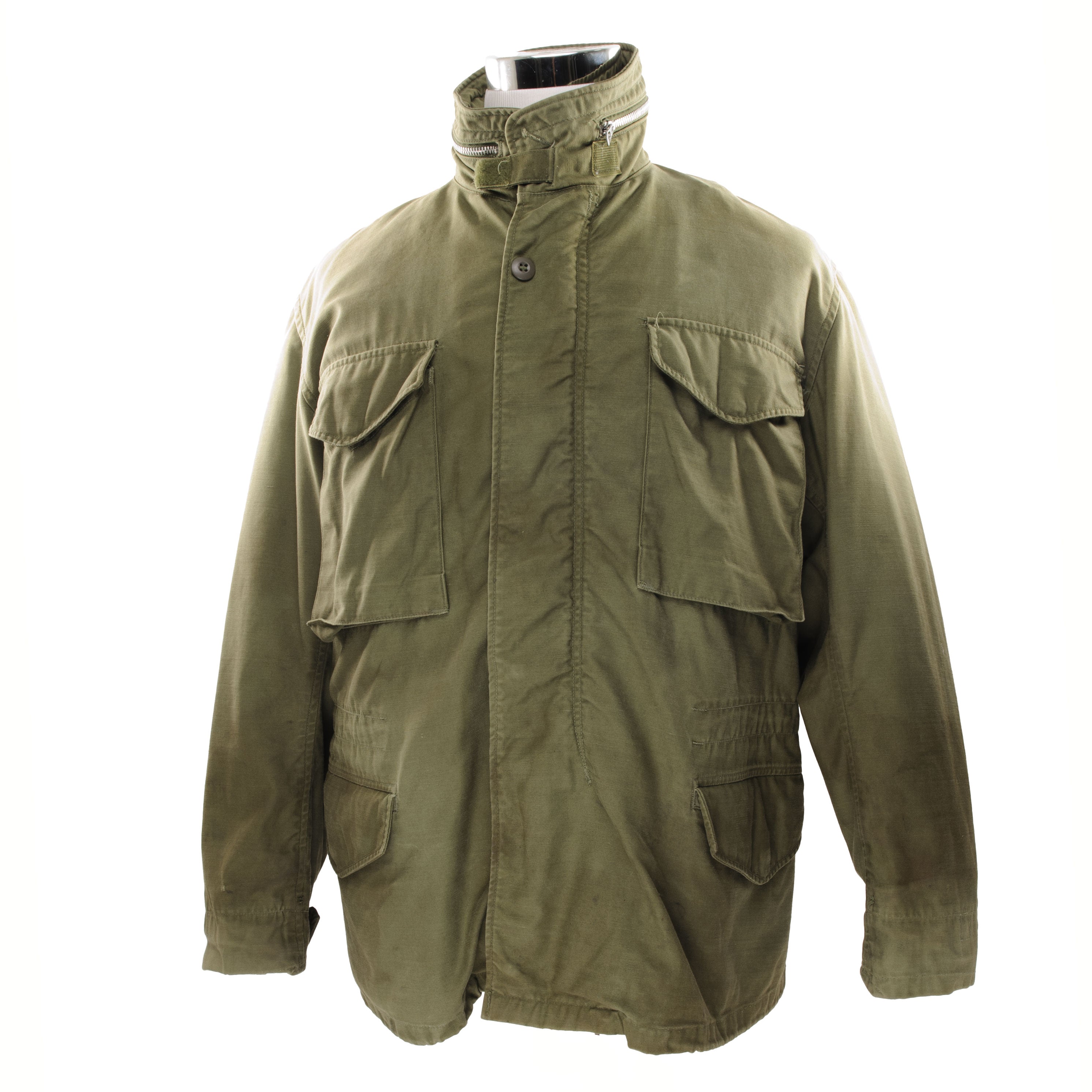 Vintage US Army M65 Field Jacket - Authentic 1965 Military Jacket from Vietnam War Era - Medium Regular Size - Perfect for Outdoor Adventures, Military Reenactments & Vintage Fashion