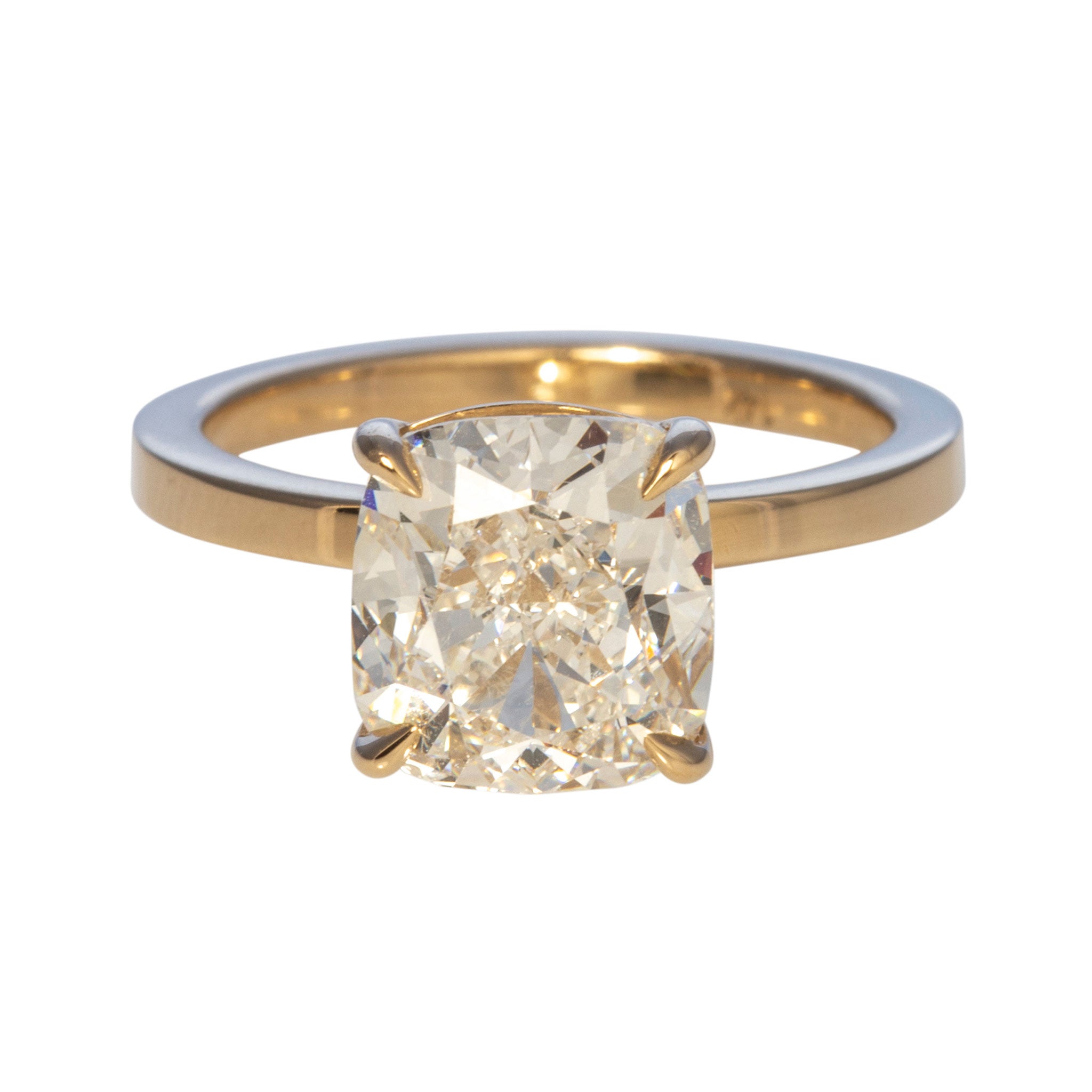 3.5ct I SI1 Cushion Cut Diamond Solitaire Engagement Ring in 14K Yellow Gold - Perfect for Proposals, Anniversaries & Romantic Occasions