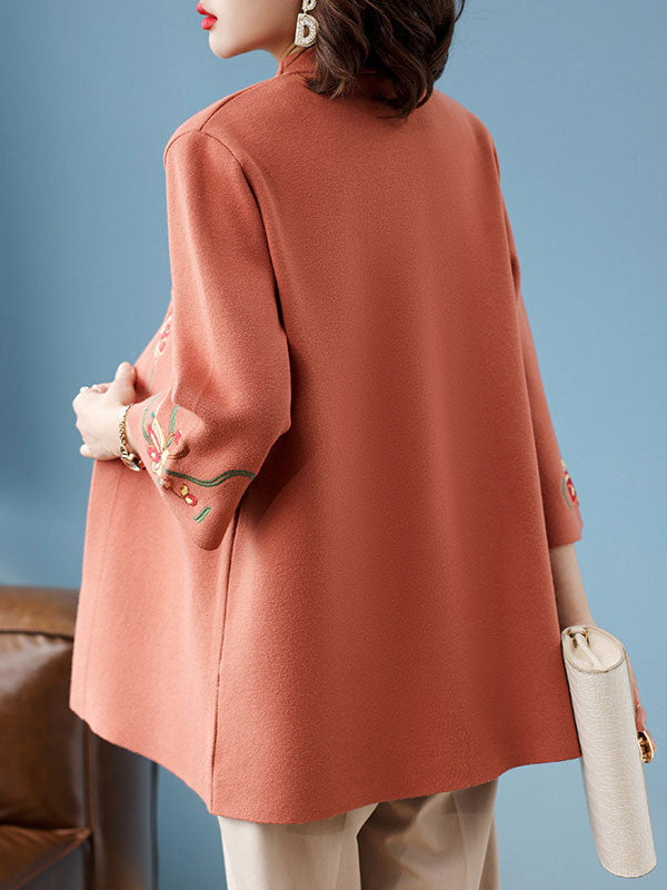Embroidered Floral Women's Knit Cardigan Jacket for Mothers - Cozy Lightweight Sweater for Casual Wear, Spring & Fall Layering
