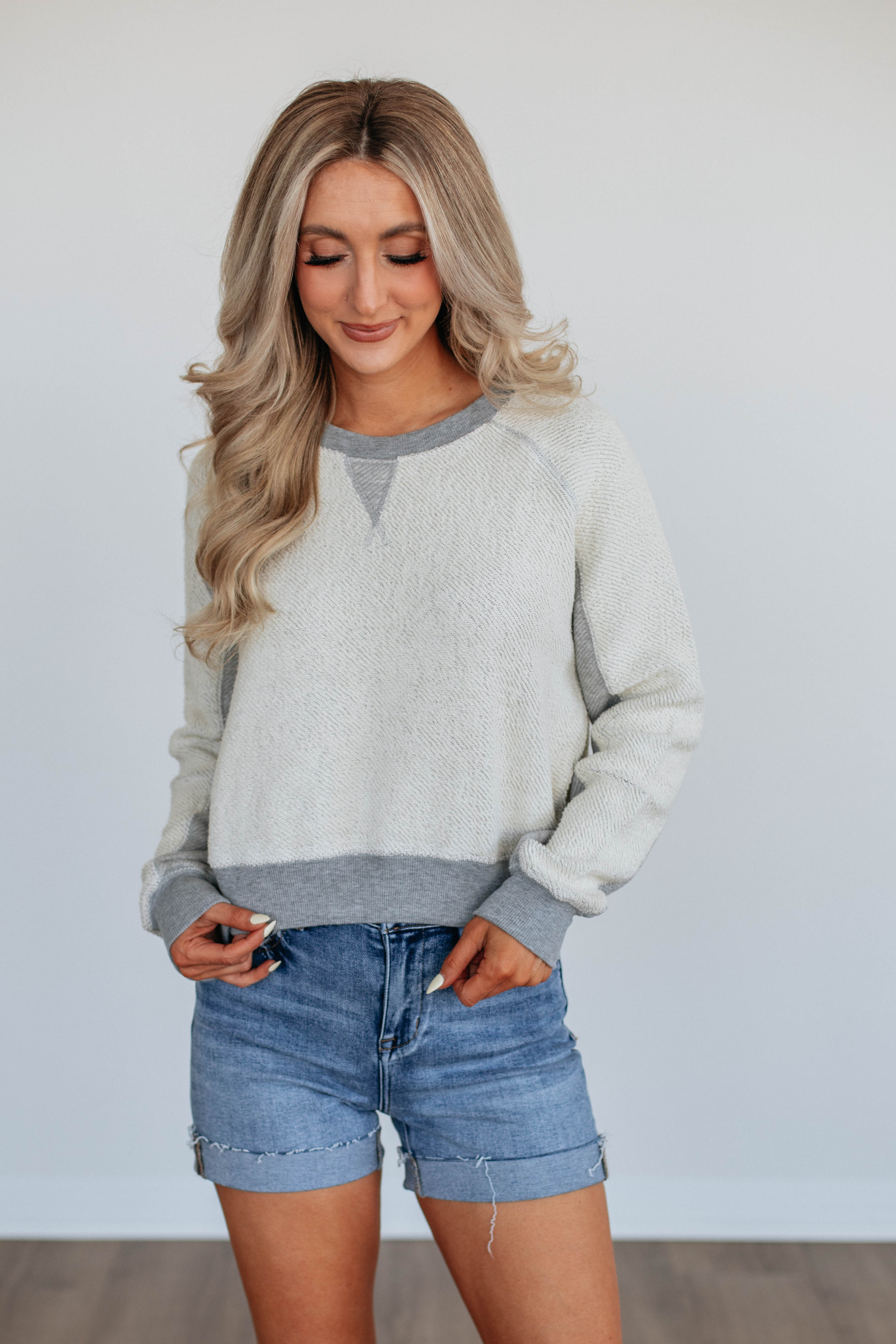 Benji Sweatshirt - Cozy Pullover Hoodie for Men & Women | Soft Fleece Loungewear | Perfect for Casual Outfits, Gym, and Home Relaxation