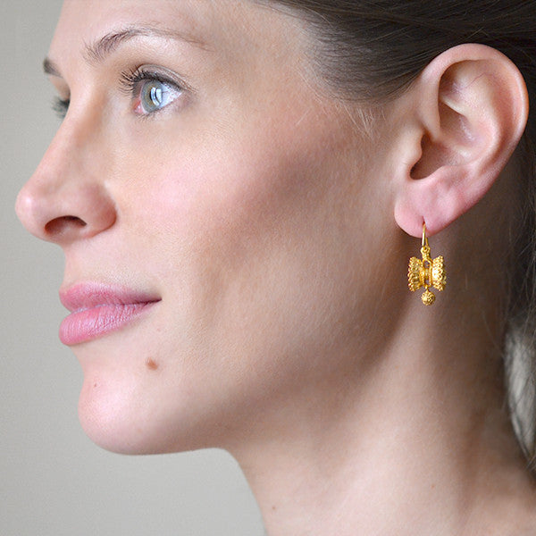15kt Yellow Gold Victorian Etruscan Style Dangle Earrings - Elegant Antique Inspired Jewelry for Weddings & Special Occasions