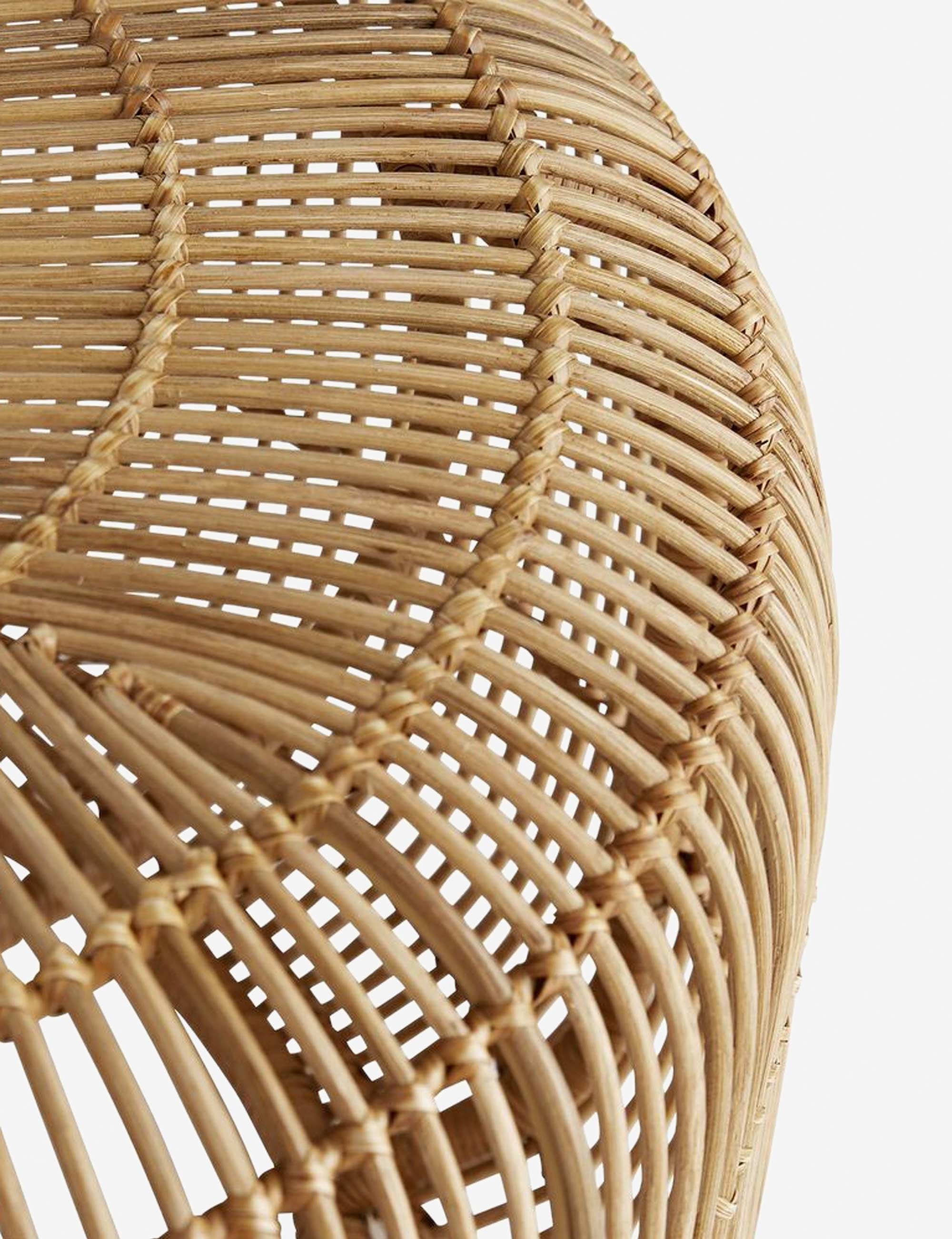 Modern Round Coffee Table for Living Room - Amina Minimalist Wooden Center Table for Home Decor, Perfect for Small Spaces & Lounge Areas