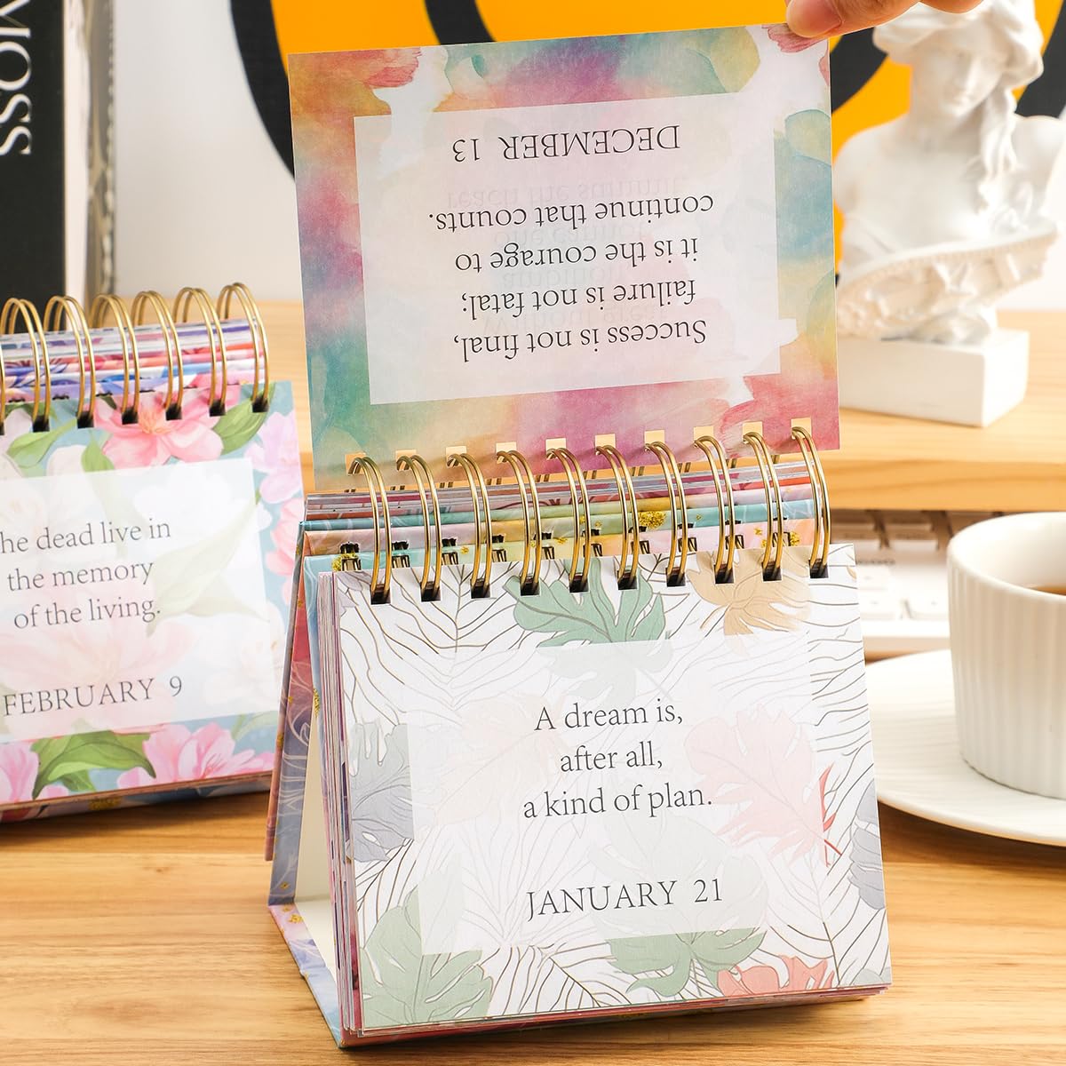 2025 Daily Desk Calendar with Inspirational Quotes | Standing Flip Perpetual Calendar for Office, School & Home | Motivational Desk Decor & Gift Idea | Perfect for Daily Planning & Positive Affirmations