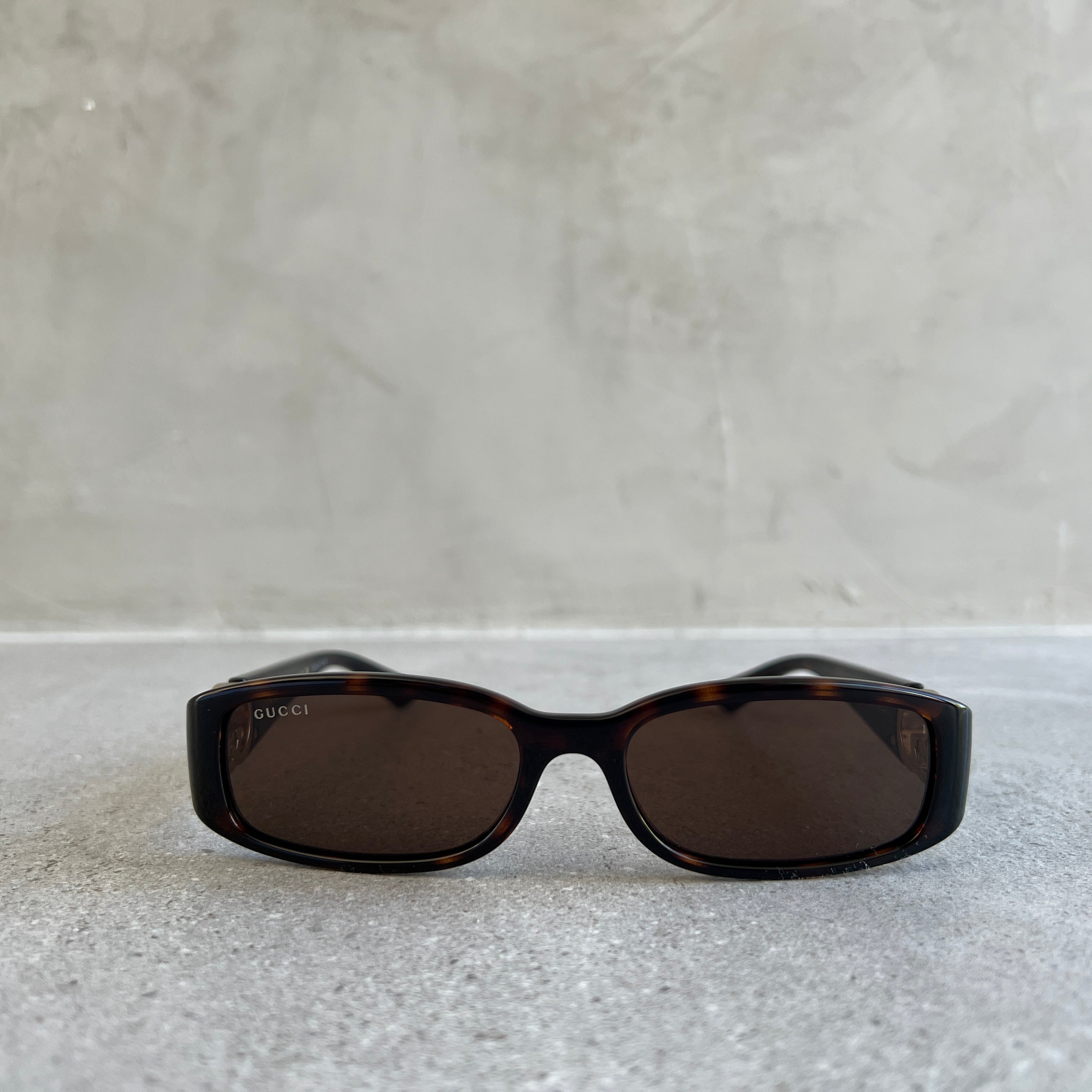 GG1661S Narrow Rectangle Acetate Sunglasses for Women - Havana Tortoise Frame with UV Protection - Perfect for Driving, Beach & Outdoor Activities
