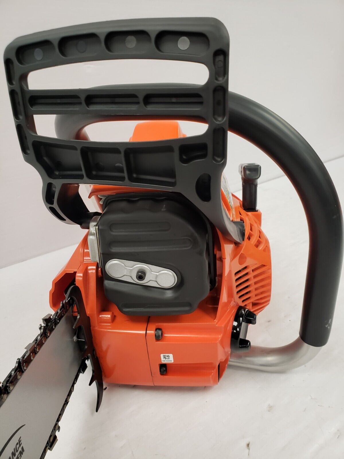 Echo CS 501P Professional Gas Chainsaw - 50.2cc 2-Stroke Engine, 20-Inch Bar - Perfect for Tree Cutting, Firewood & Landscaping