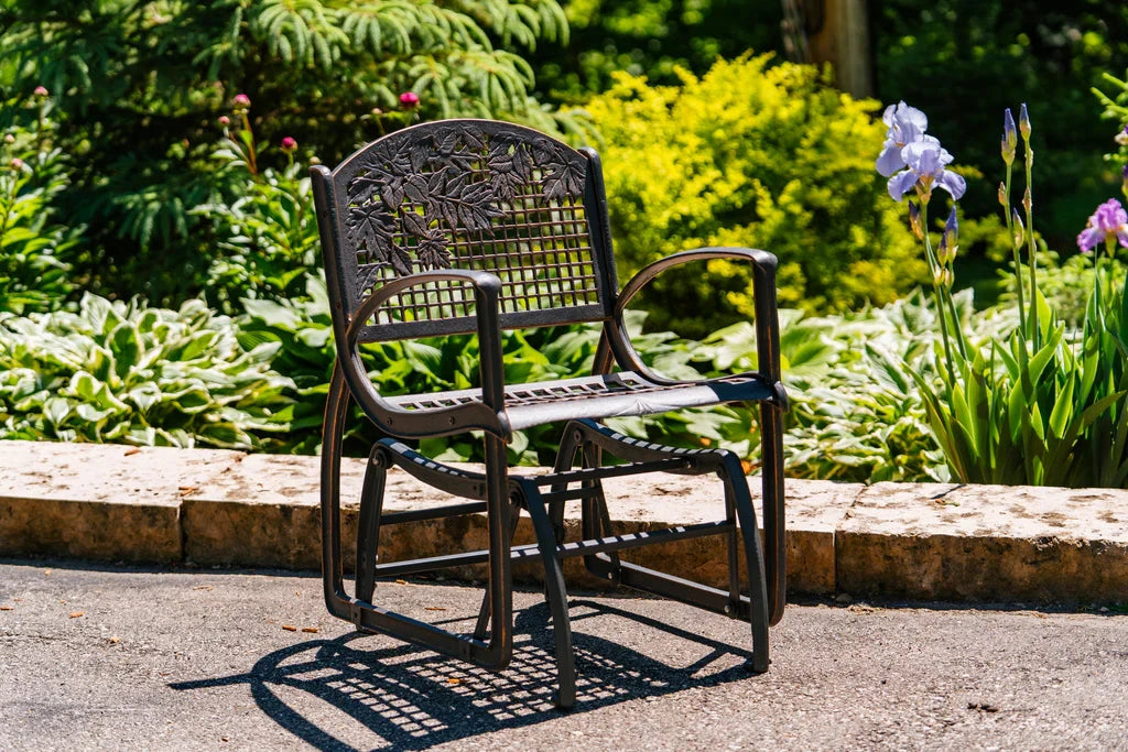 Premium Outdoor Patio Glider Chair with Leaf Design - Comfortable Relaxing Swinging Chair for Garden, Backyard, Porch & Poolside - Weather-Resistant & Durable for Year-Round Use