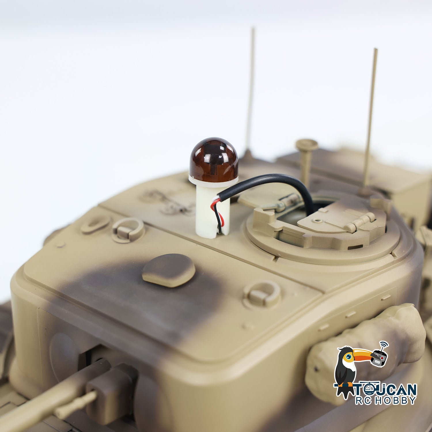 US Stock 1/16 Scale Military RC Battle Tank - Churchill Mk.VII with Metal Tracks & Gearbox, Infrared Battle System, Tongde Electric Tank for Adults & Collectors | Perfect for War Reenactments, Hobby Battles & Display Collections