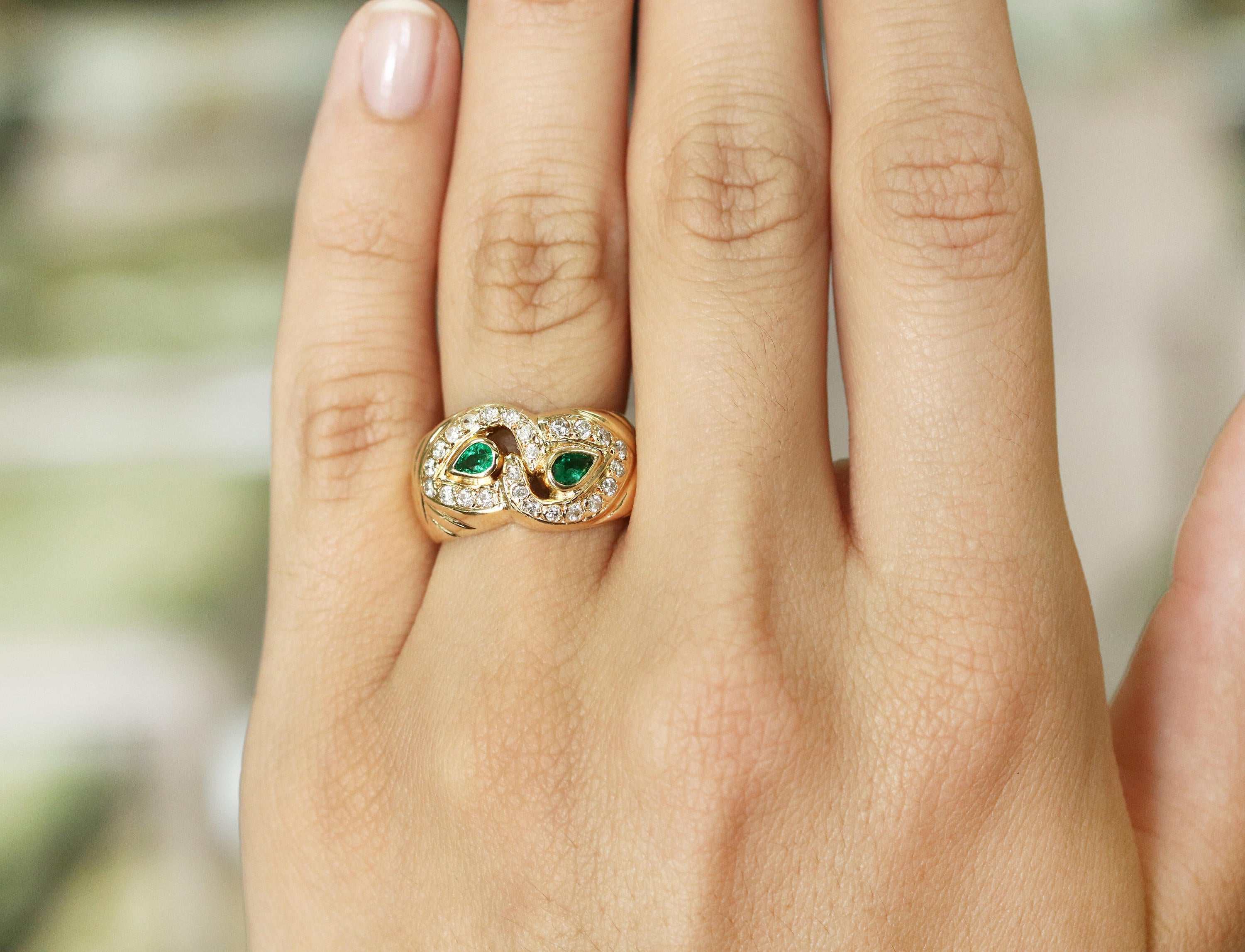 18K Gold Double Pear Colombian Emerald & Diamond Wide Band Ring - 0.70tcw Organic Emerald Wedding Ring for Women, Anniversary Gift, Bridal Jewelry (Perfect for Engagement, Proposal & Special Occasions)