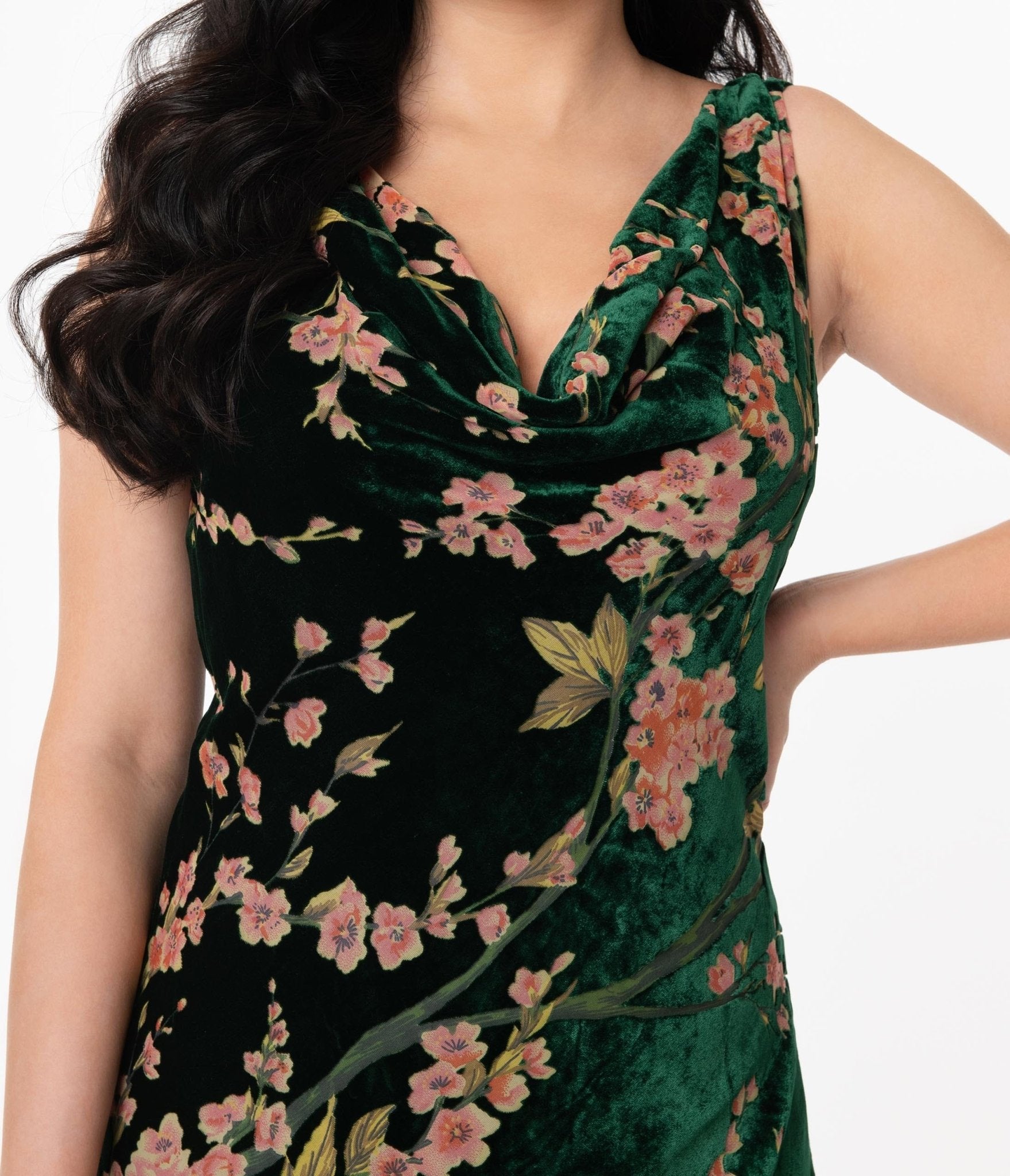 Vintage 1920s Emerald Green Velvet Flapper Dress with Floral Burnout - Gatsby Party, Roaring 20s Costume, Halloween Outfit, Themed Wedding Guest Dress